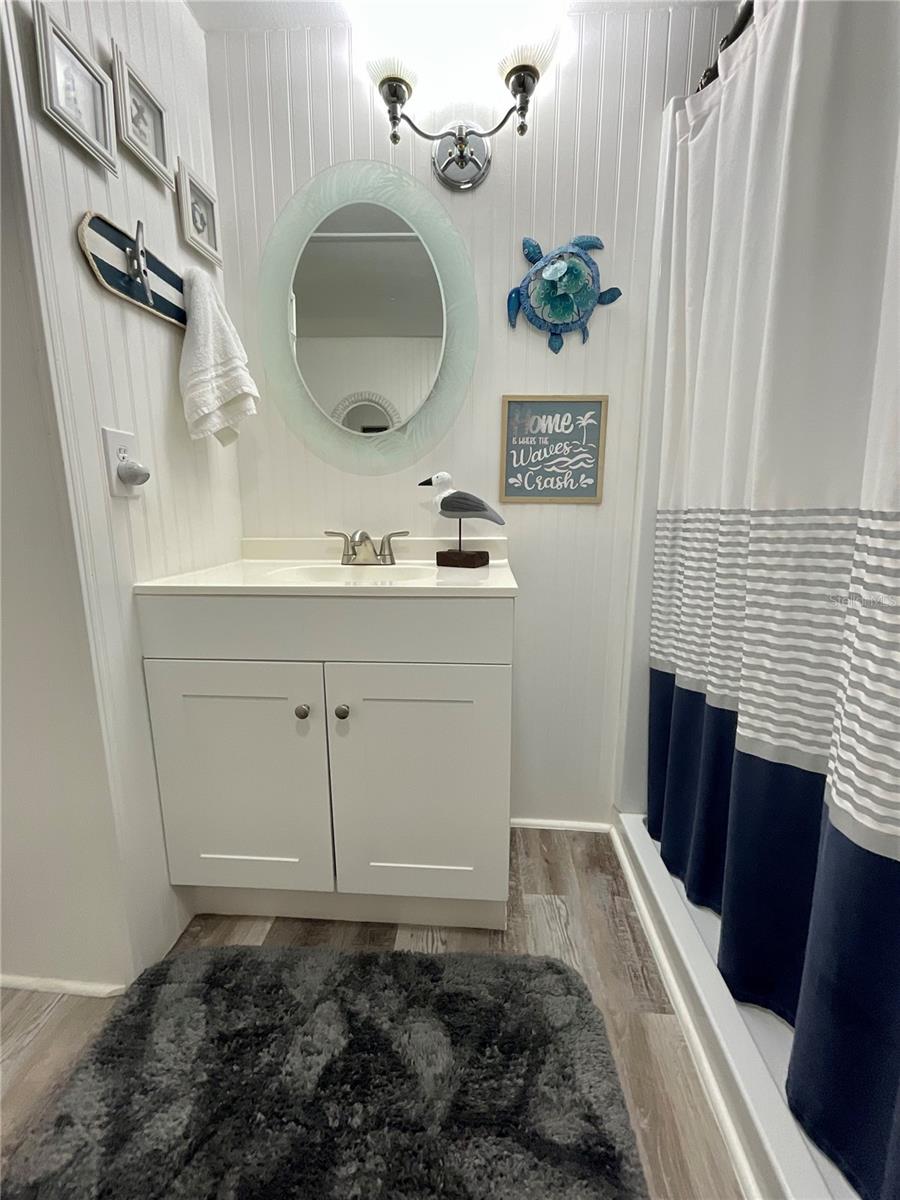 Image 18 of 29 For 6580 Seminole Boulevard 510