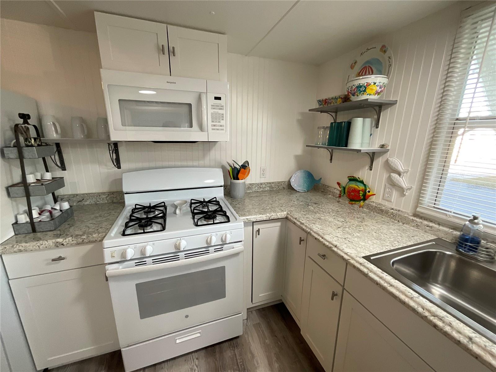 Image 9 of 29 For 6580 Seminole Boulevard 510