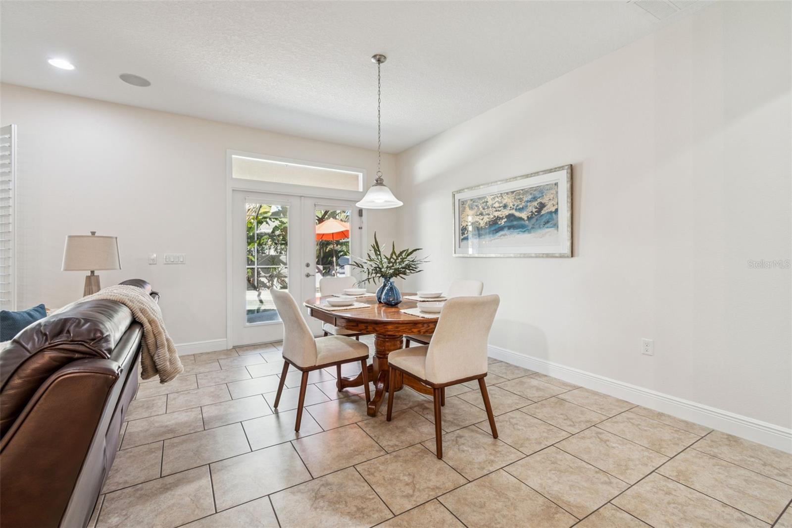 Image 19 of 47 For 1116 Hillandale Reserve Drive