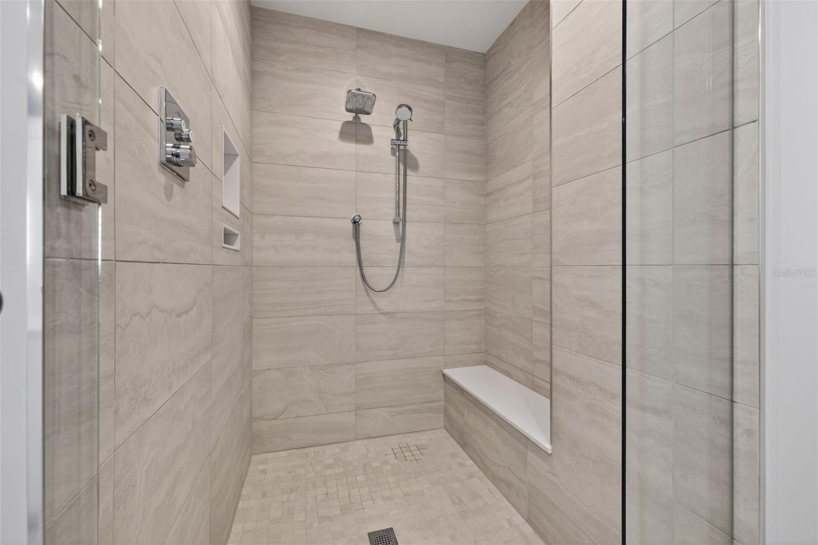 Image 15 of 62 For 301 1st Street S 1505