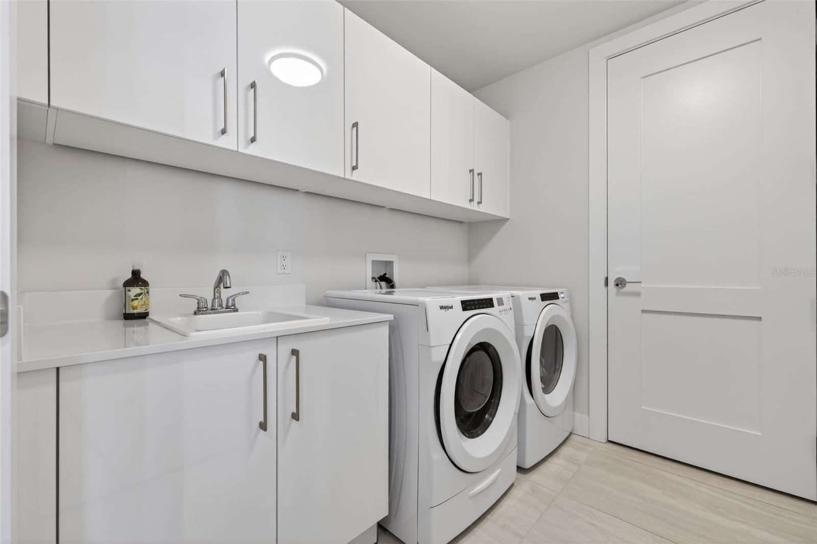 Image 25 of 62 For 301 1st Street S 1505