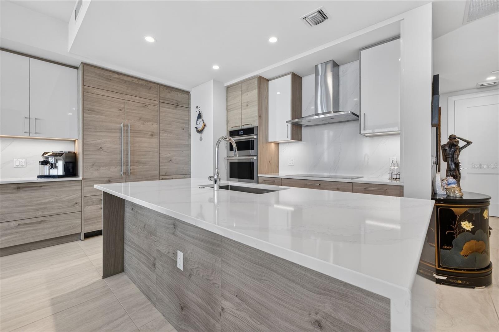 Image 4 of 62 For 301 1st Street S 1505