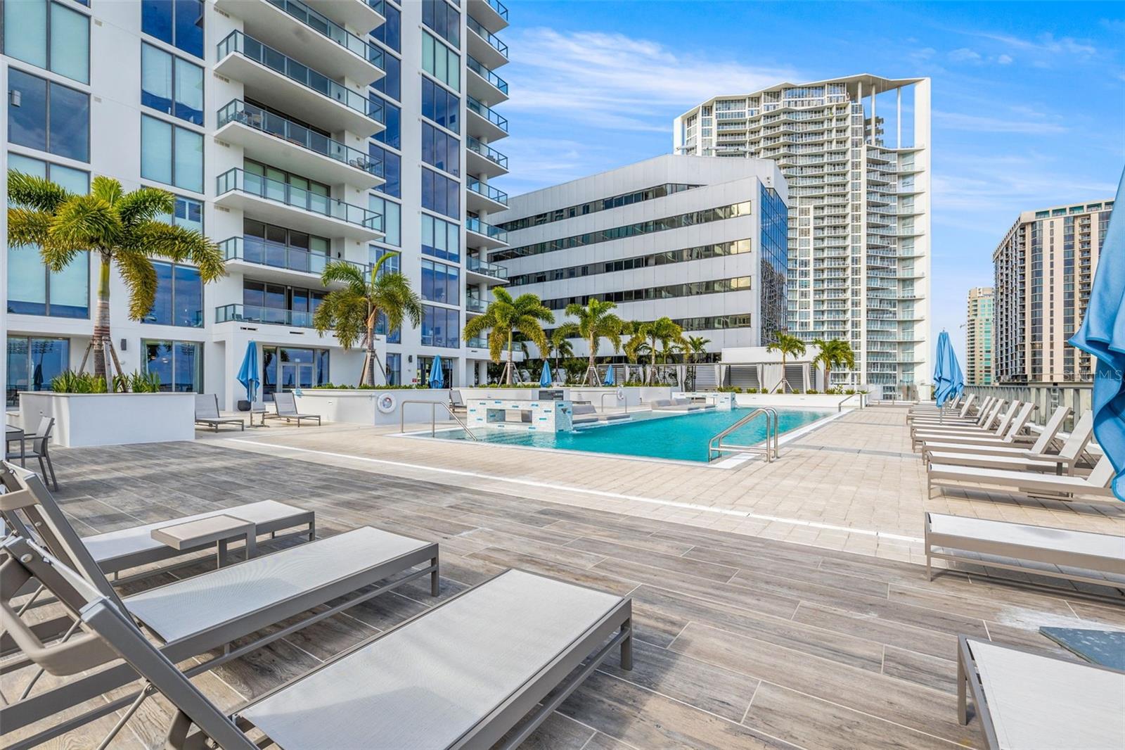 Image 42 of 62 For 301 1st Street S 1505