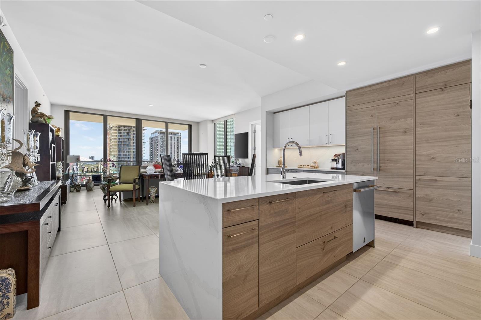 Image 5 of 62 For 301 1st Street S 1505