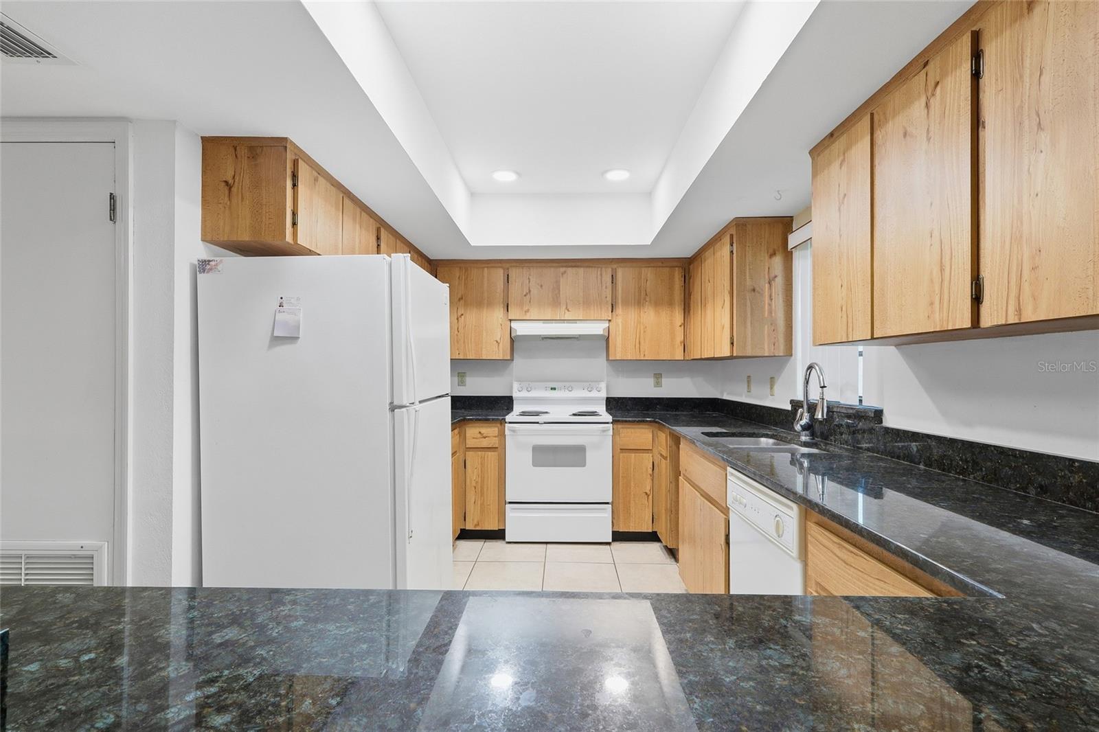 Image 18 of 24 For 2401 Gull Court 202l