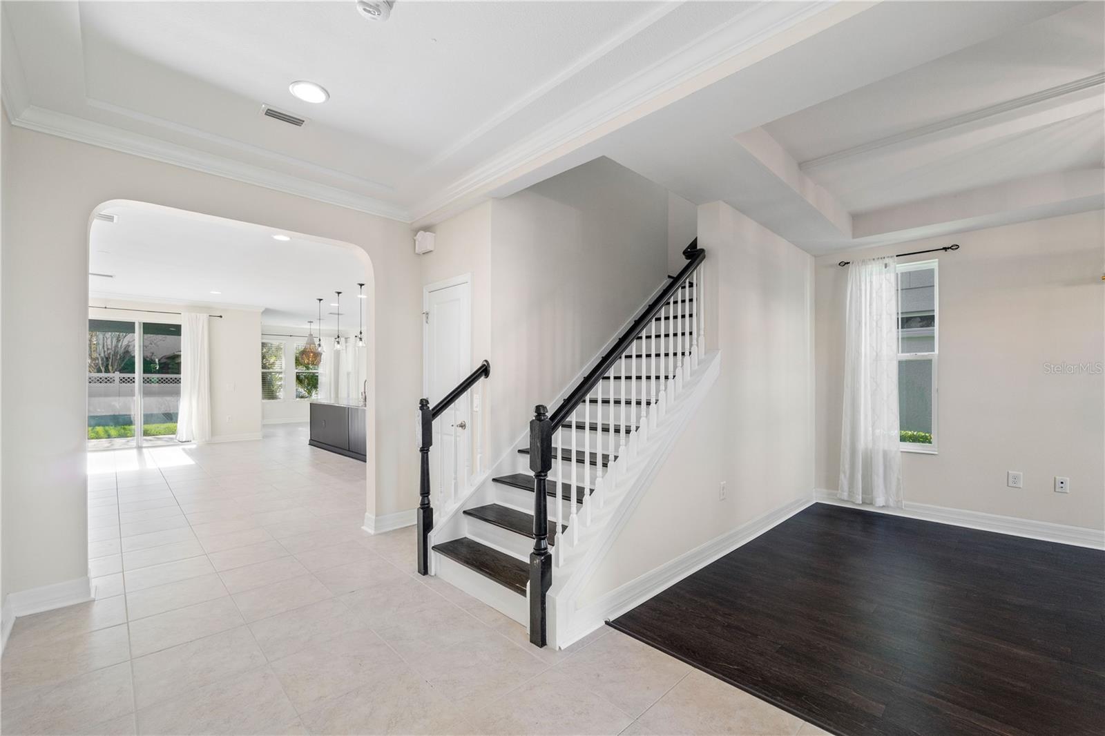 Image 10 of 47 For 4522 Scarlet Loop