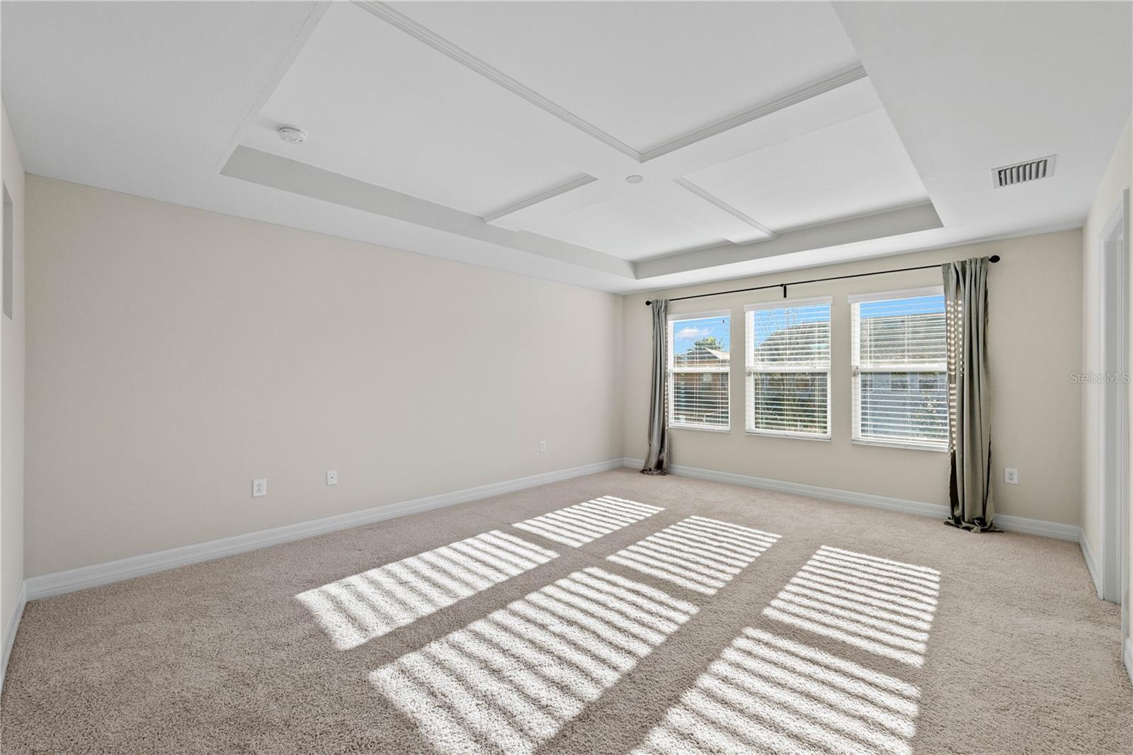 Image 15 of 47 For 4522 Scarlet Loop