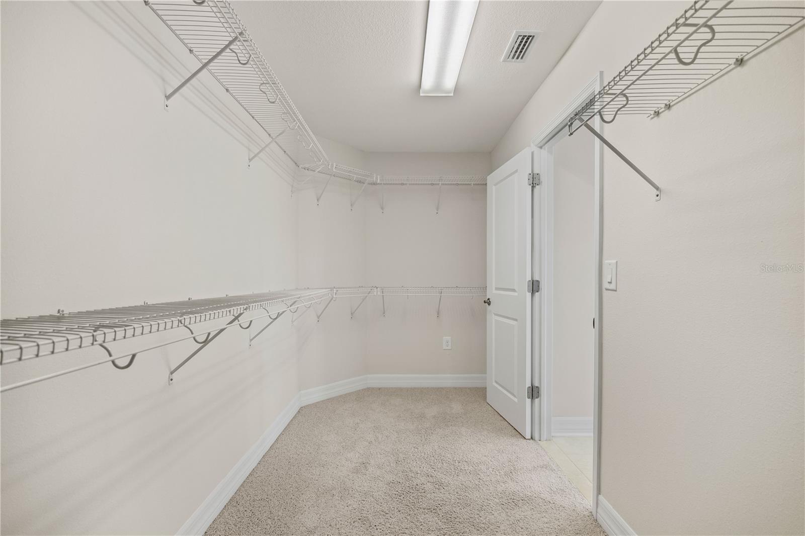 Image 19 of 47 For 4522 Scarlet Loop