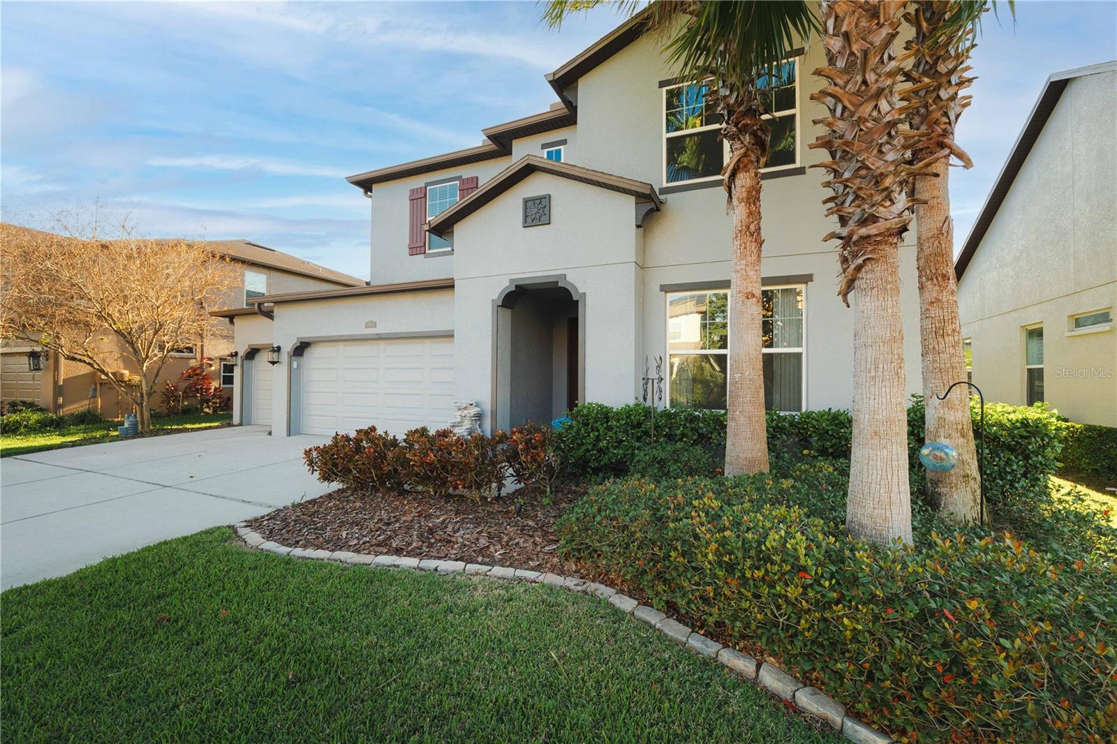 Image 2 of 47 For 4522 Scarlet Loop