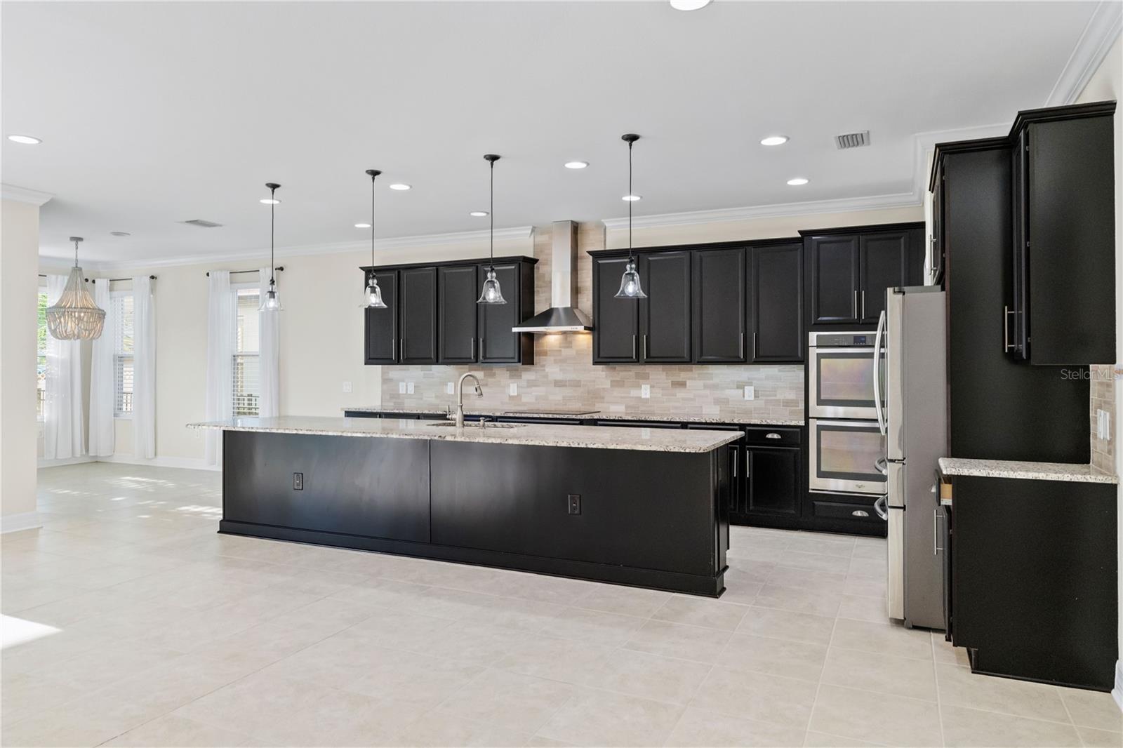 Image 9 of 47 For 4522 Scarlet Loop