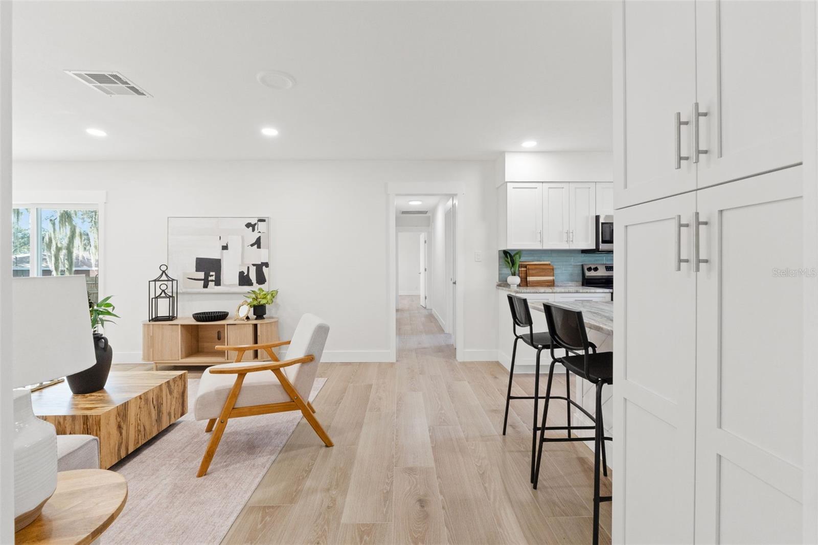 Image 11 of 37 For 2210 Tanglewood Way