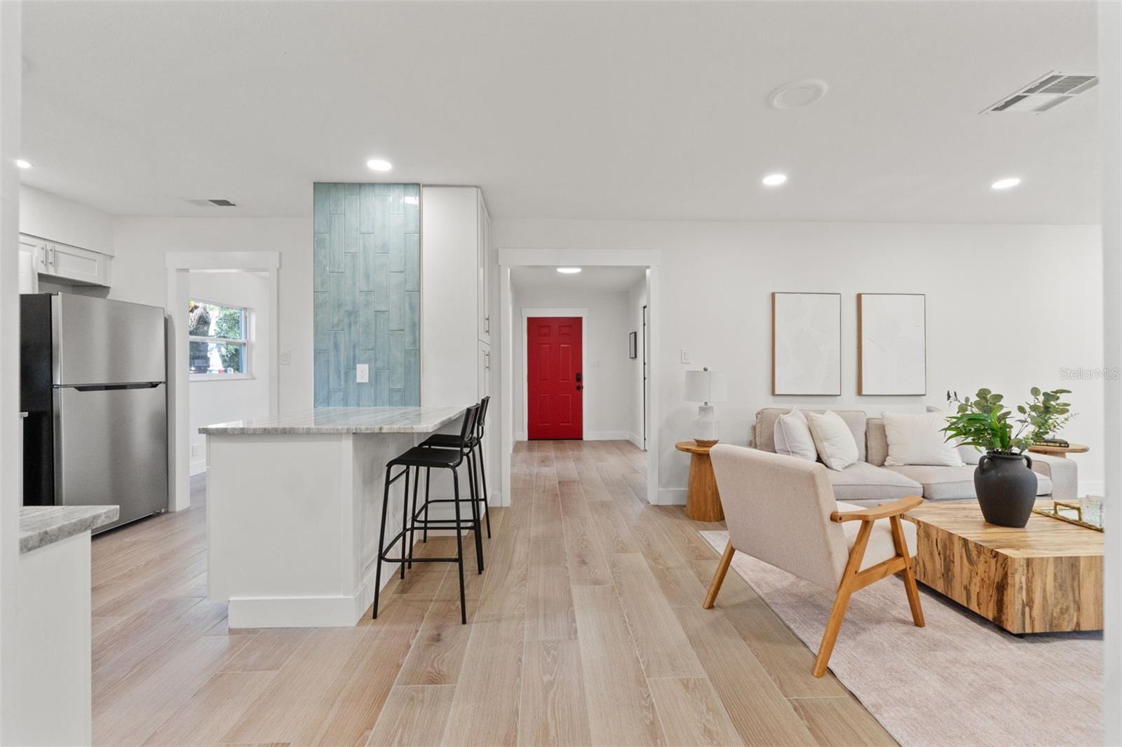 Image 14 of 37 For 2210 Tanglewood Way