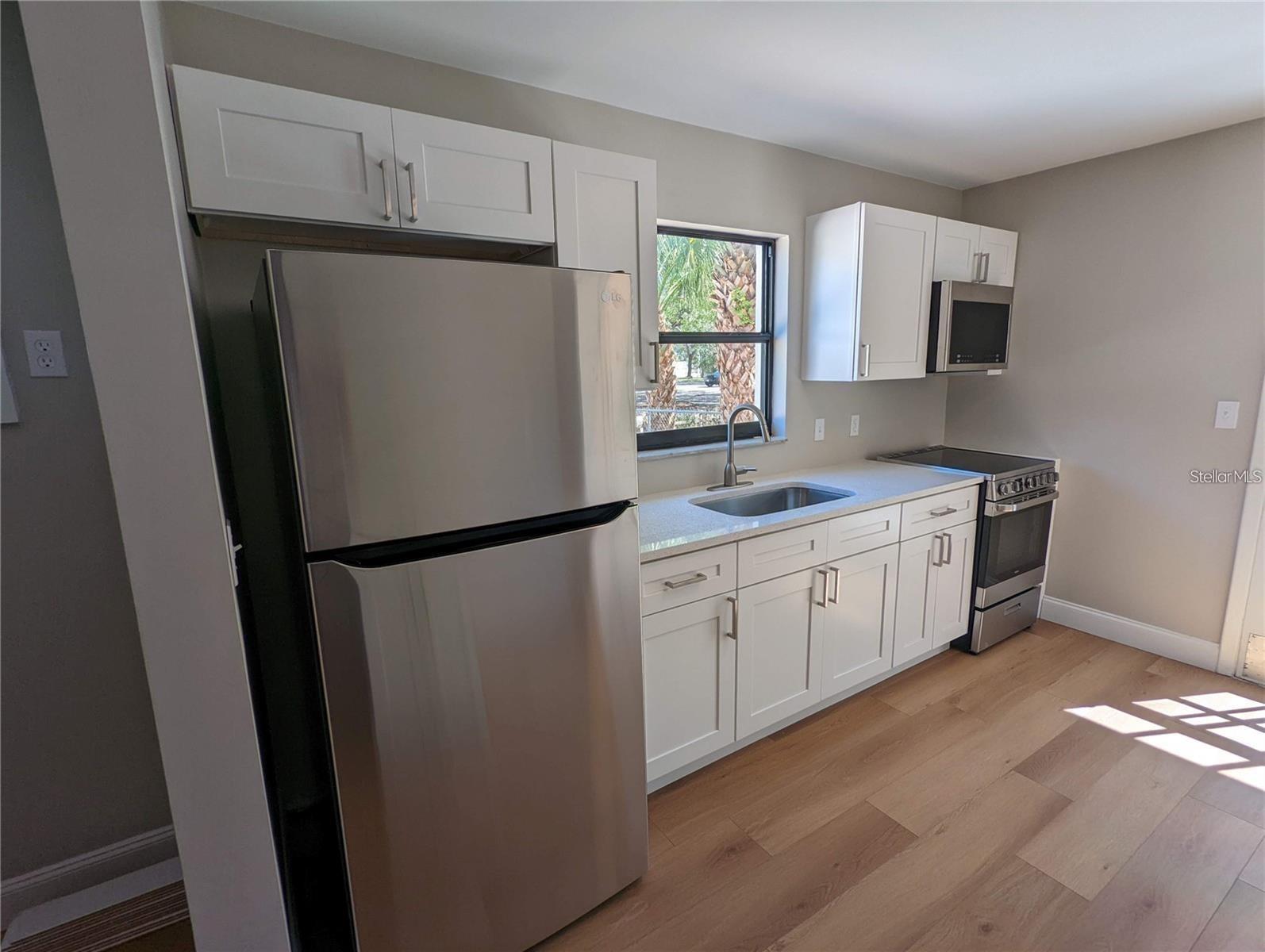 Image 10 of 27 For 1922 Springtime Avenue