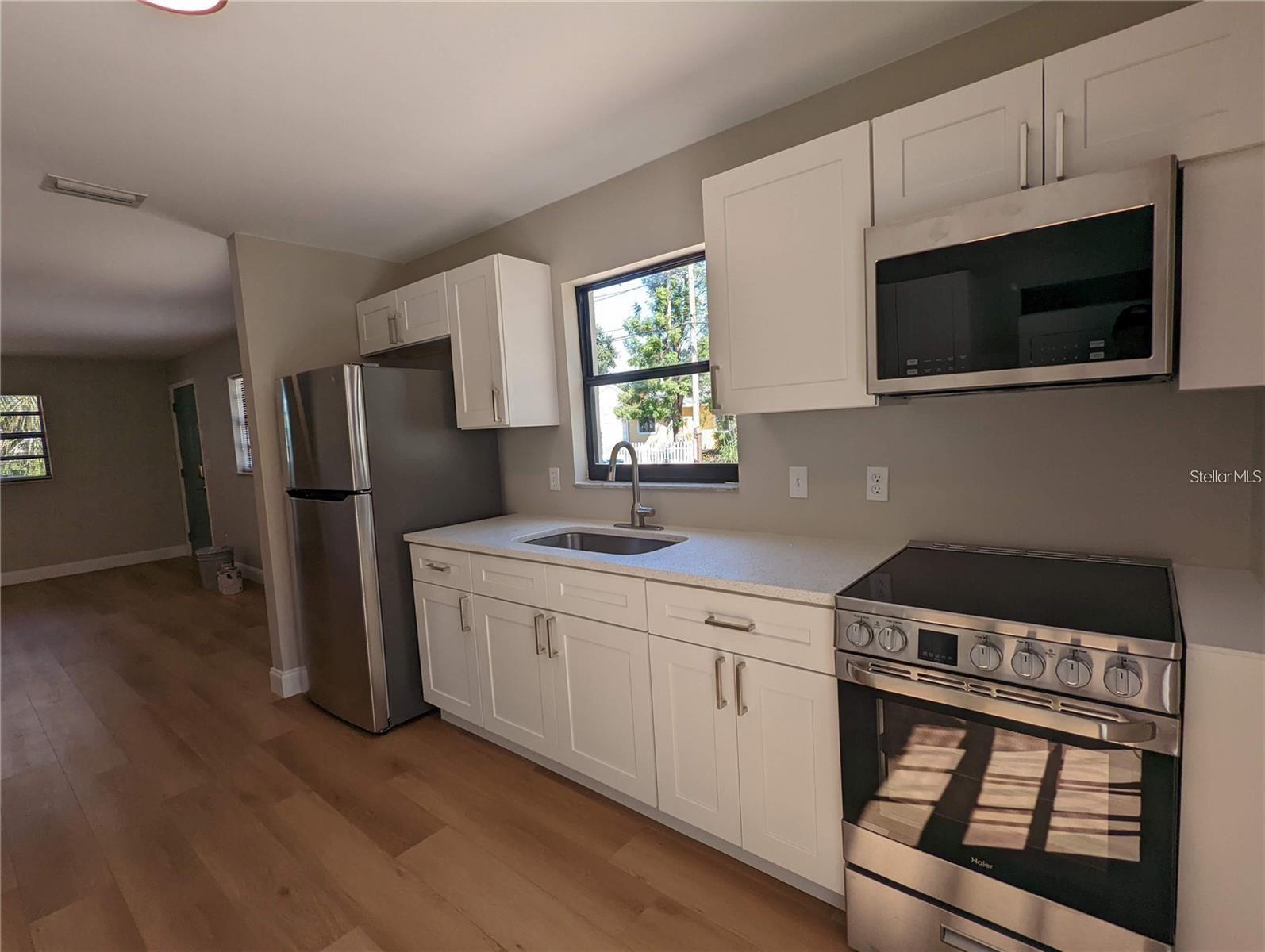 Image 12 of 27 For 1922 Springtime Avenue