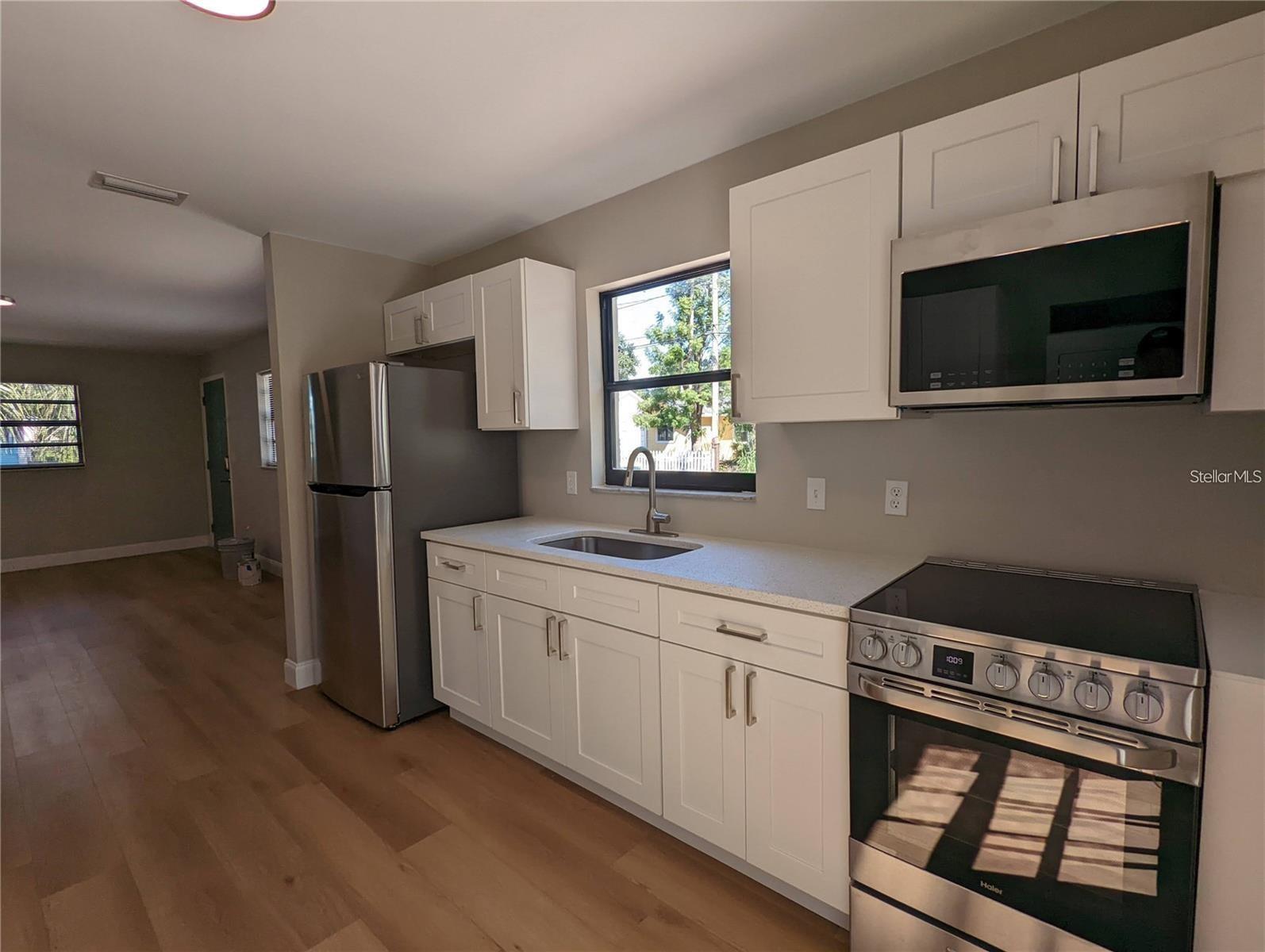 Image 13 of 27 For 1922 Springtime Avenue