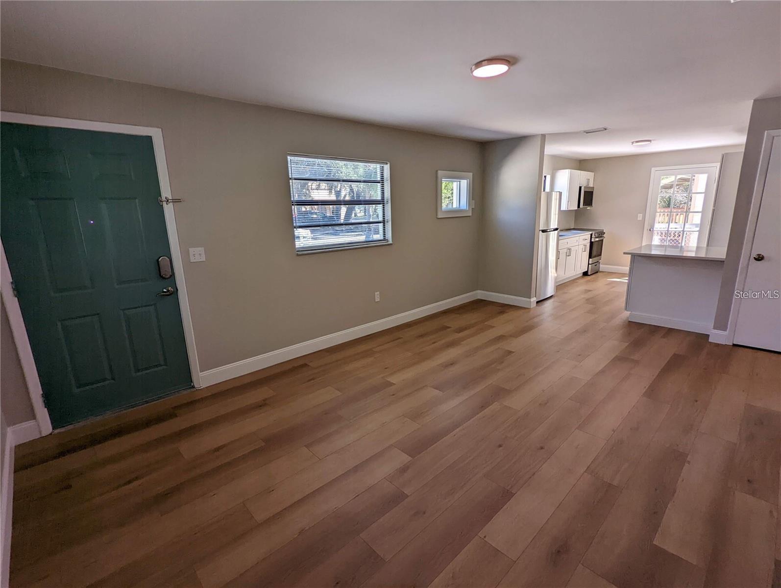 Image 3 of 27 For 1922 Springtime Avenue