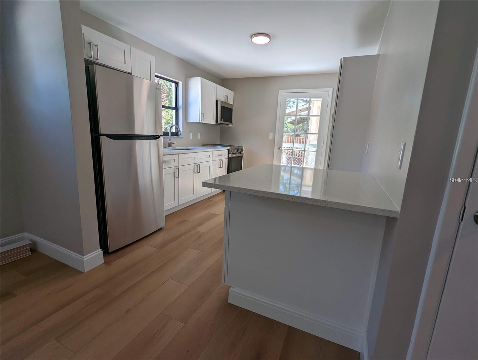 Image 8 of 27 For 1922 Springtime Avenue