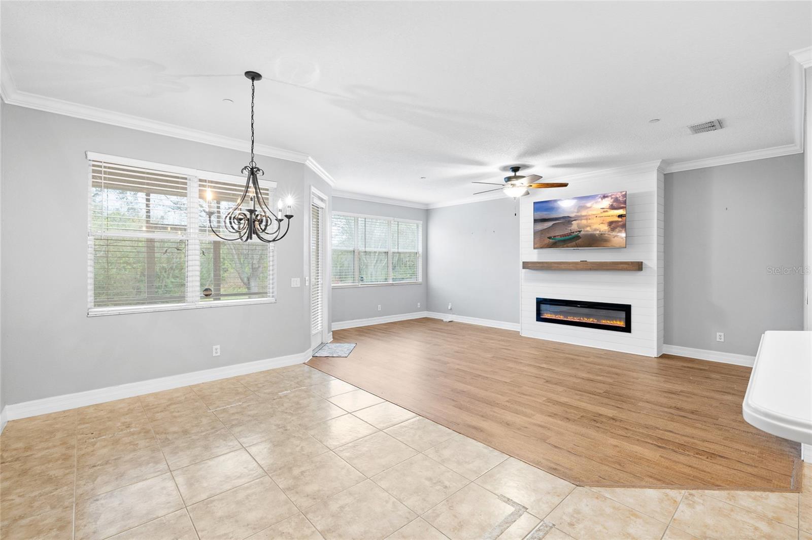 Image 12 of 46 For 7467 Terrace River Drive