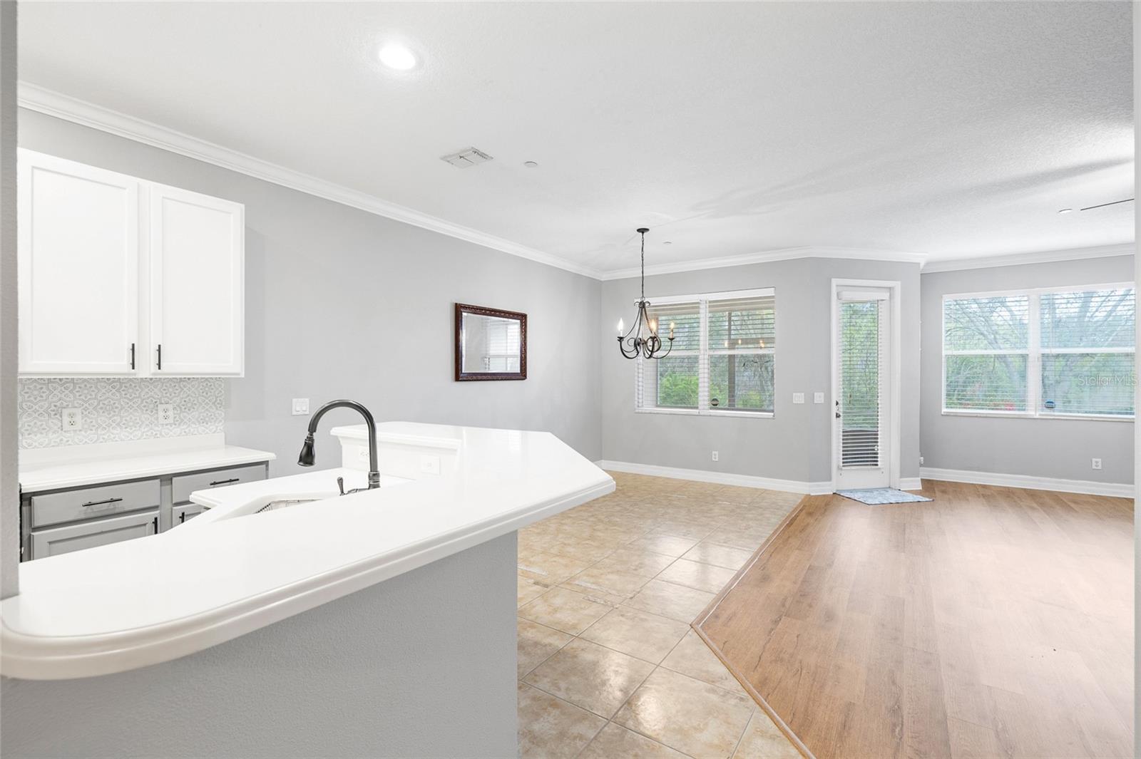 Image 14 of 46 For 7467 Terrace River Drive