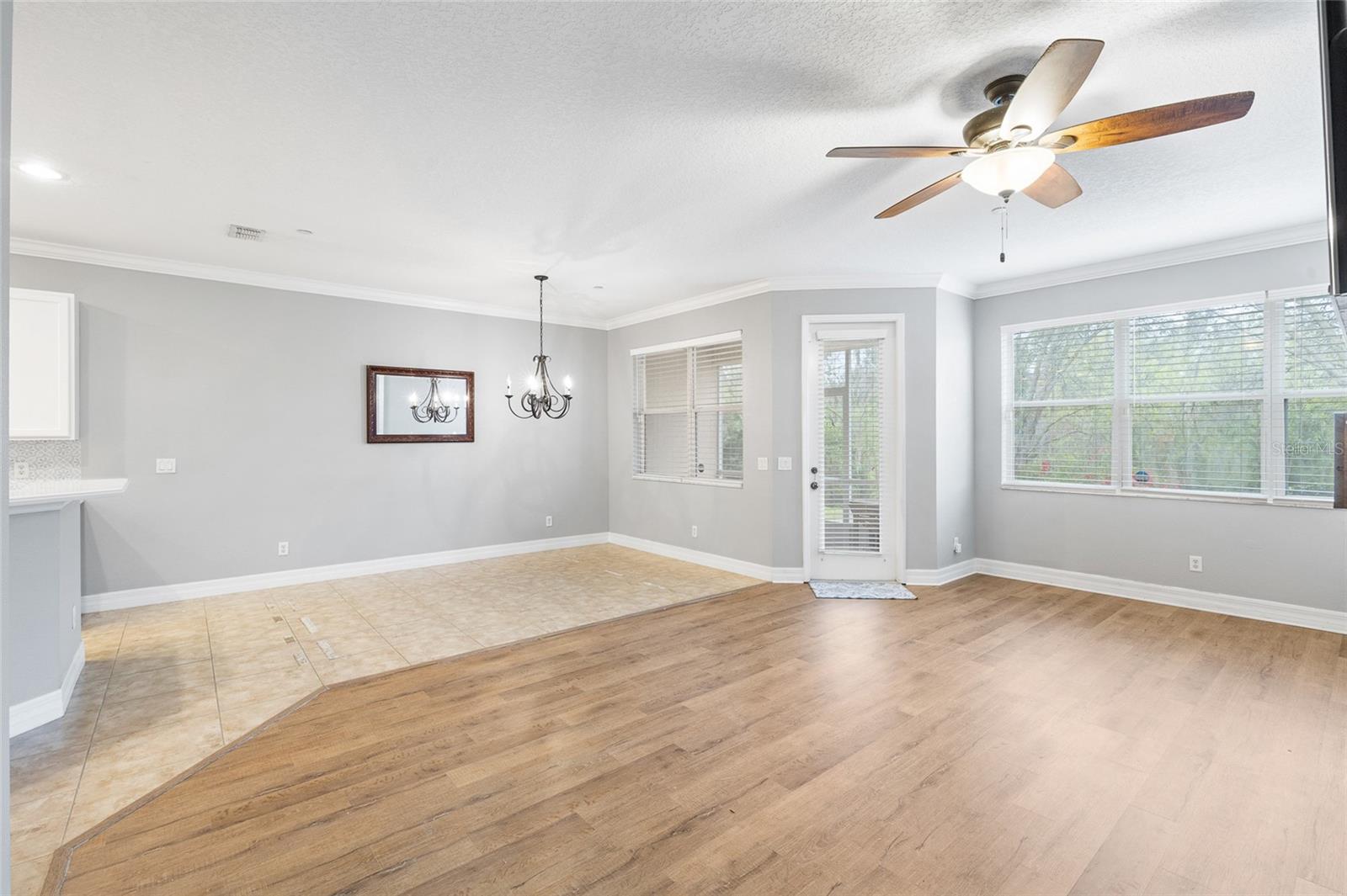 Image 16 of 46 For 7467 Terrace River Drive