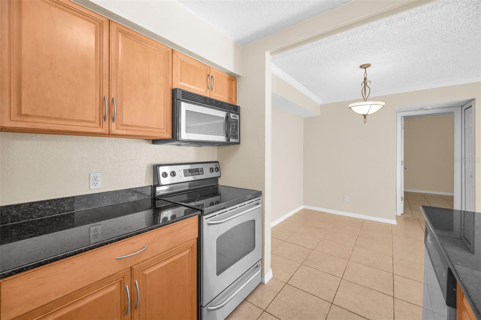 Image 14 of 88 For 3304 Haviland Court 103