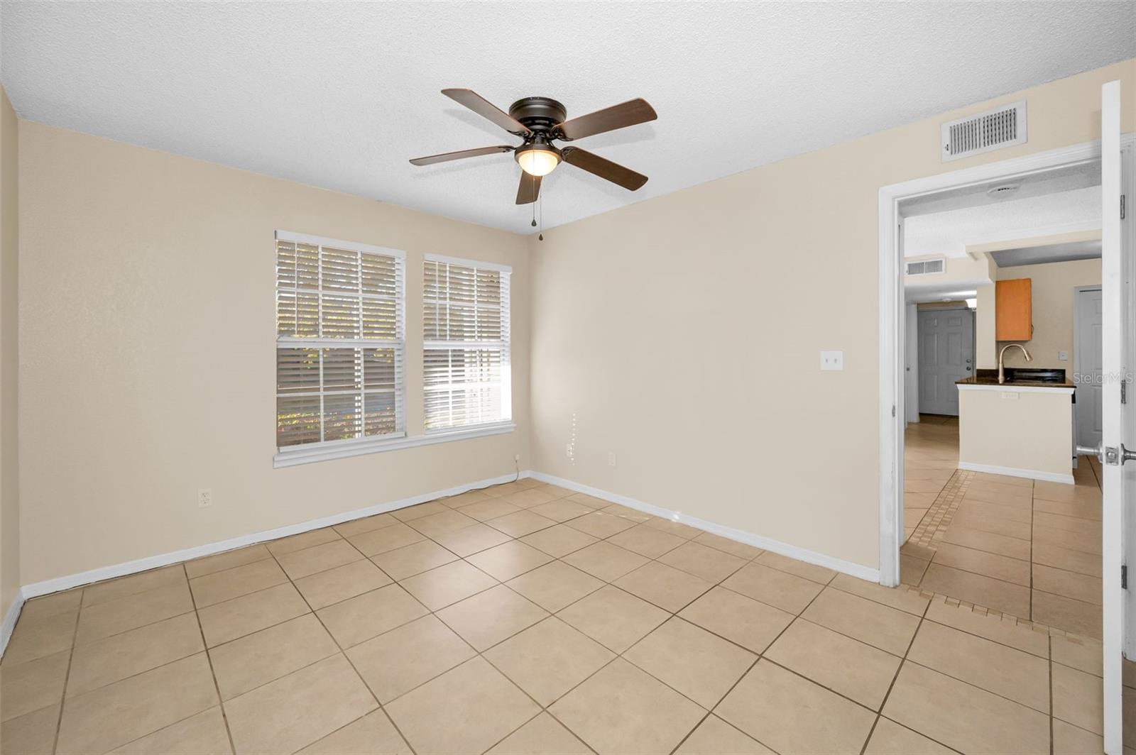 Image 24 of 88 For 3304 Haviland Court 103