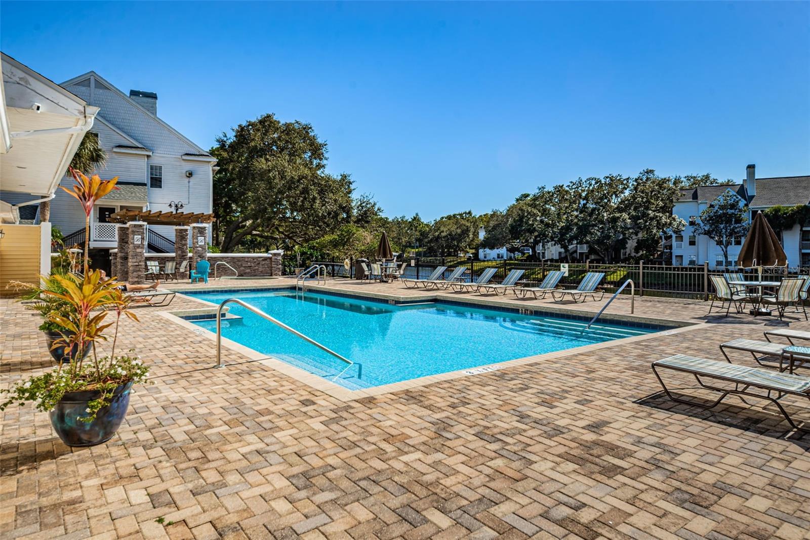 Image 43 of 88 For 3304 Haviland Court 103