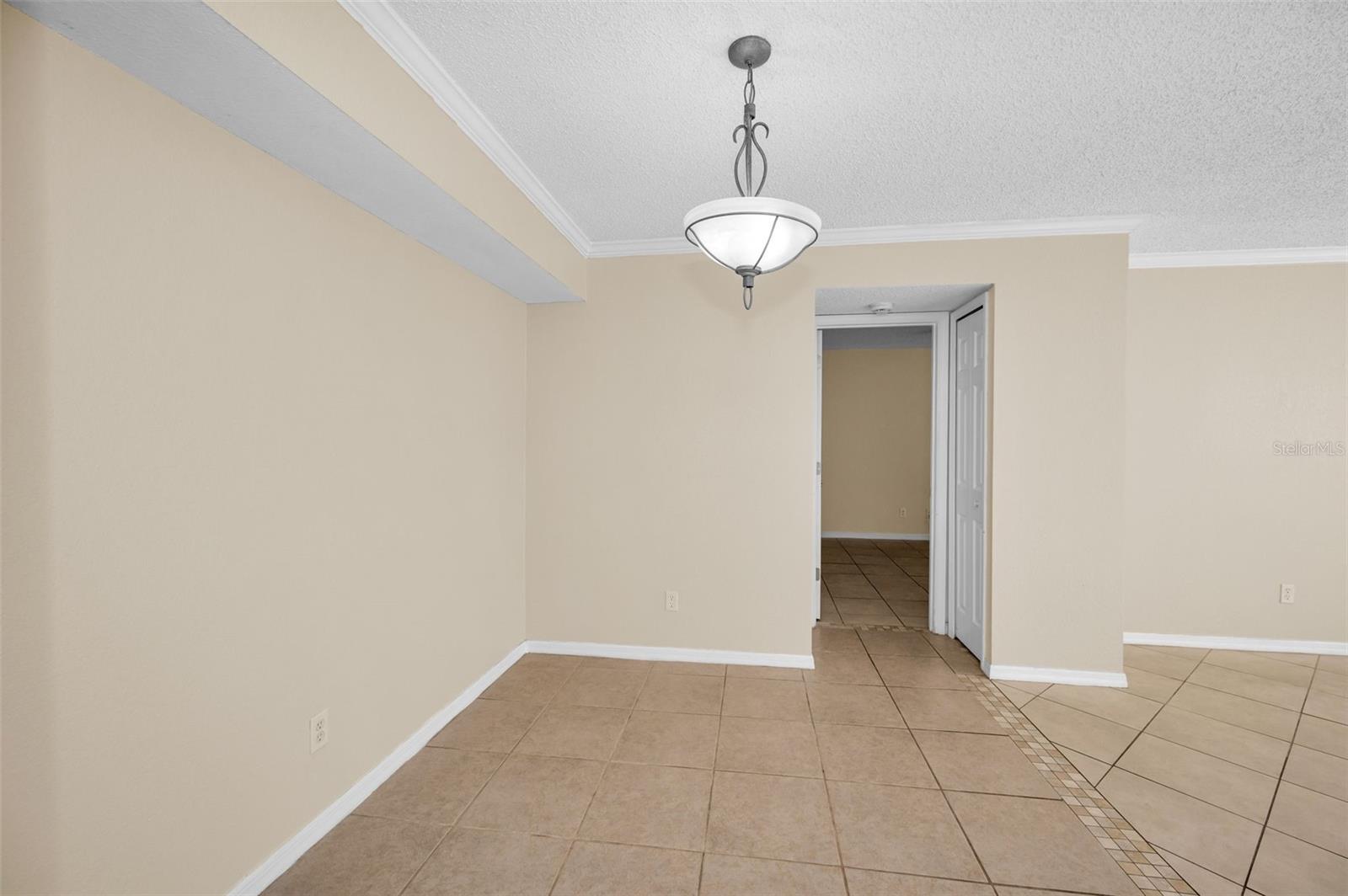 Image 6 of 88 For 3304 Haviland Court 103