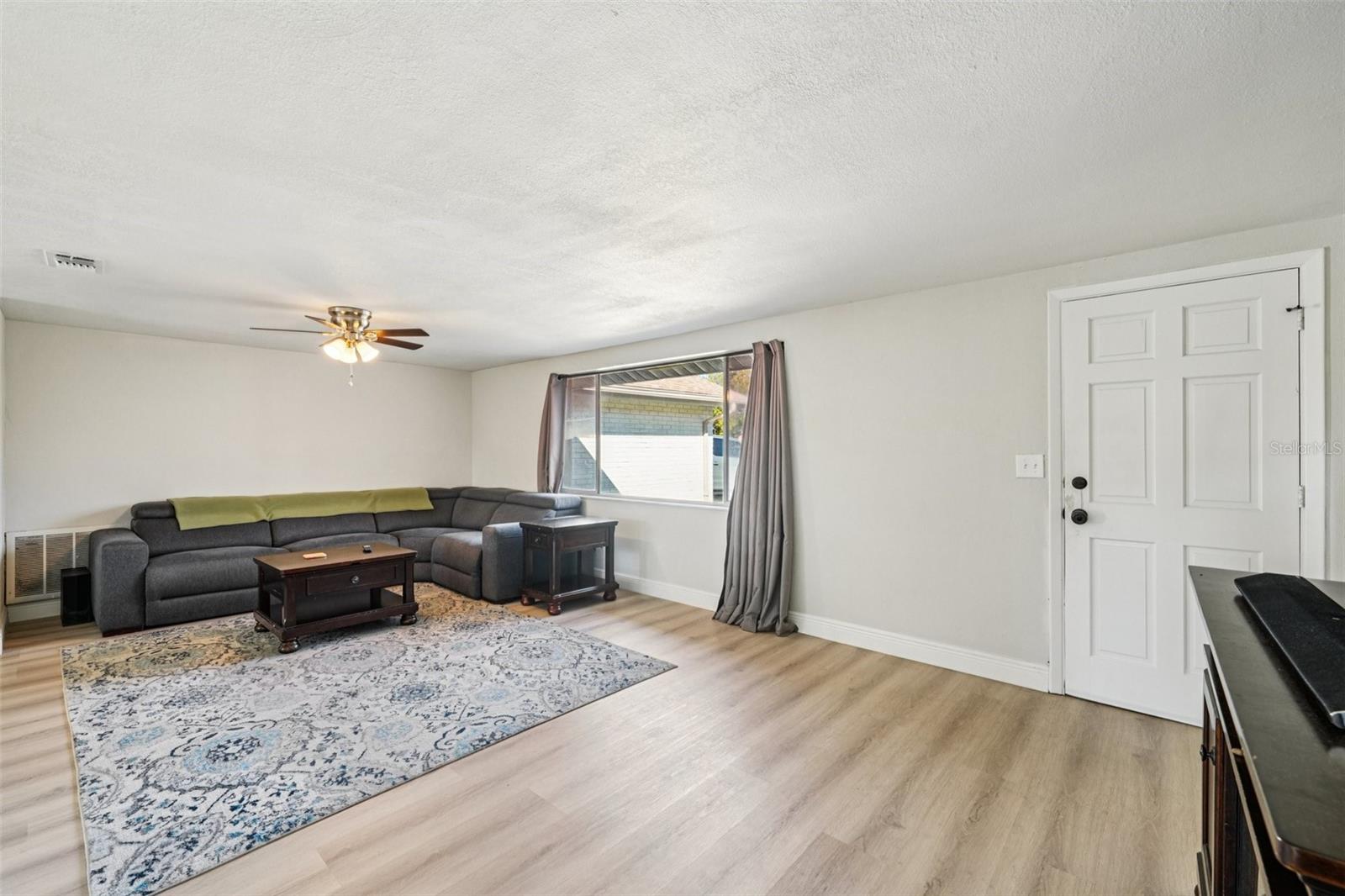 Image 12 of 71 For 3431 Springfield Drive