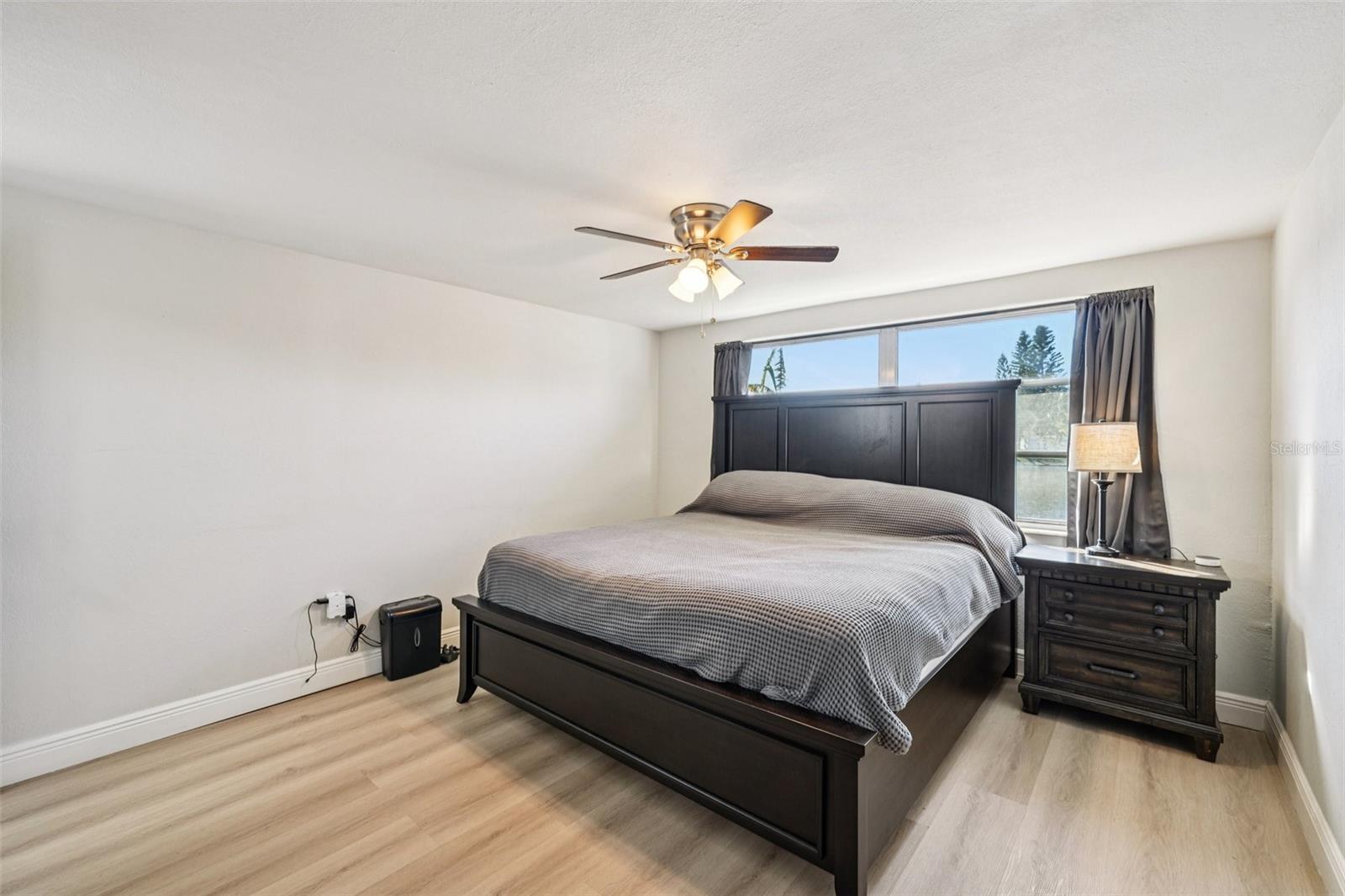 Image 31 of 71 For 3431 Springfield Drive