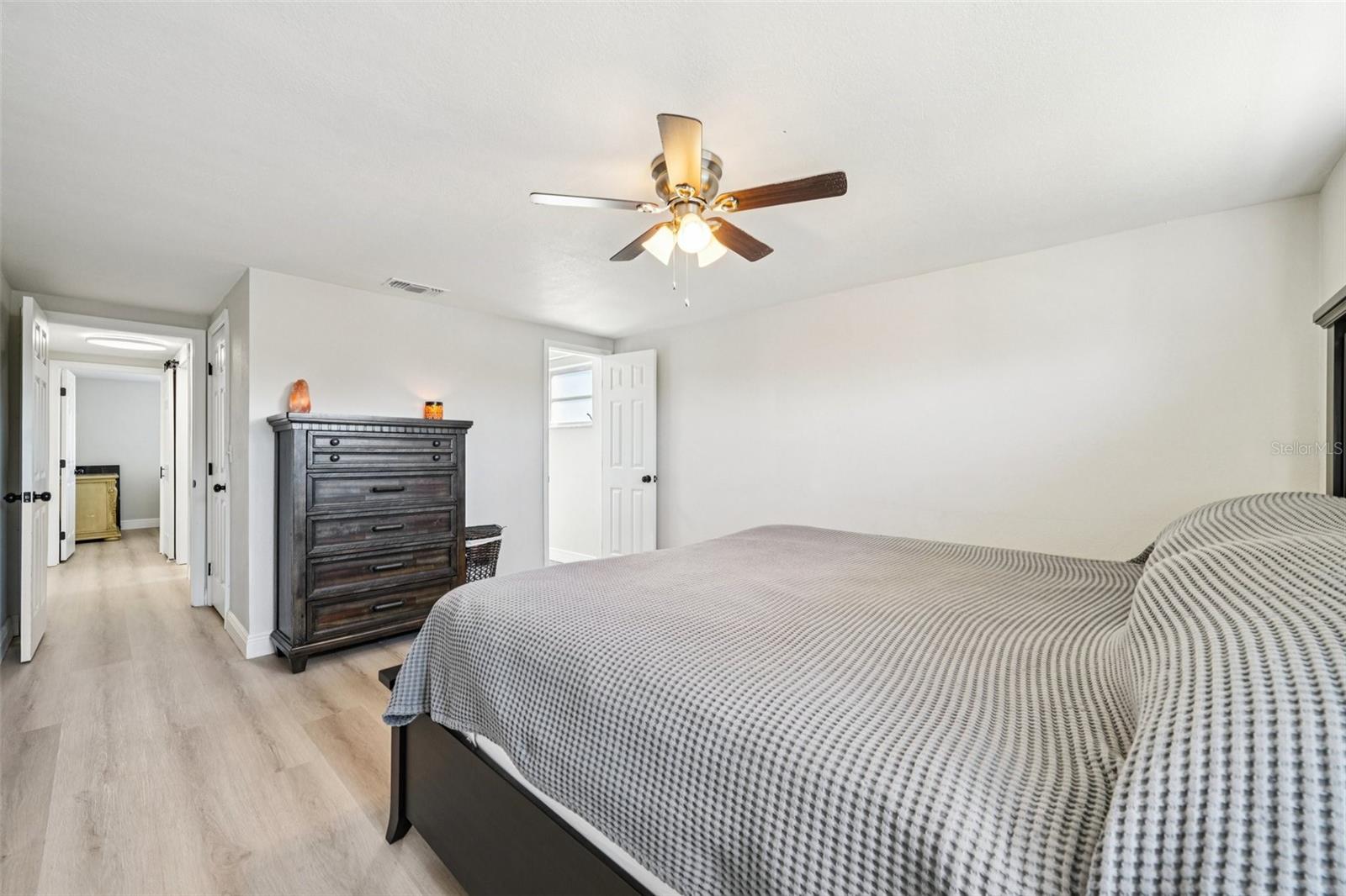 Image 35 of 71 For 3431 Springfield Drive