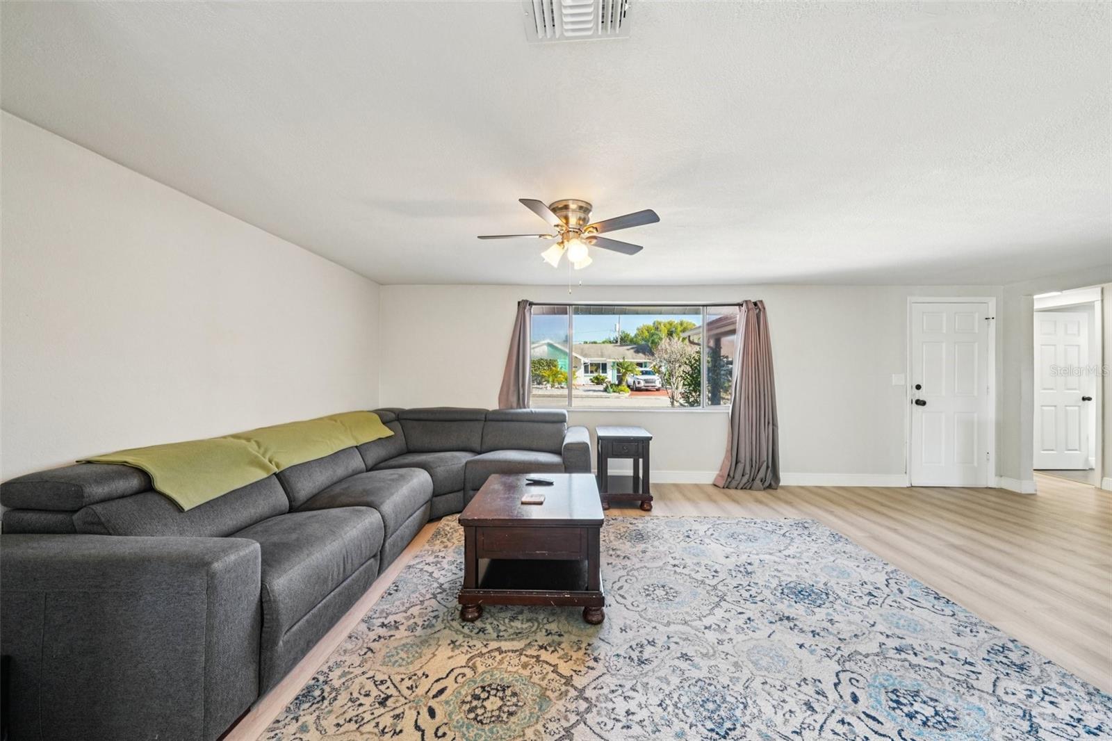 Image 8 of 71 For 3431 Springfield Drive