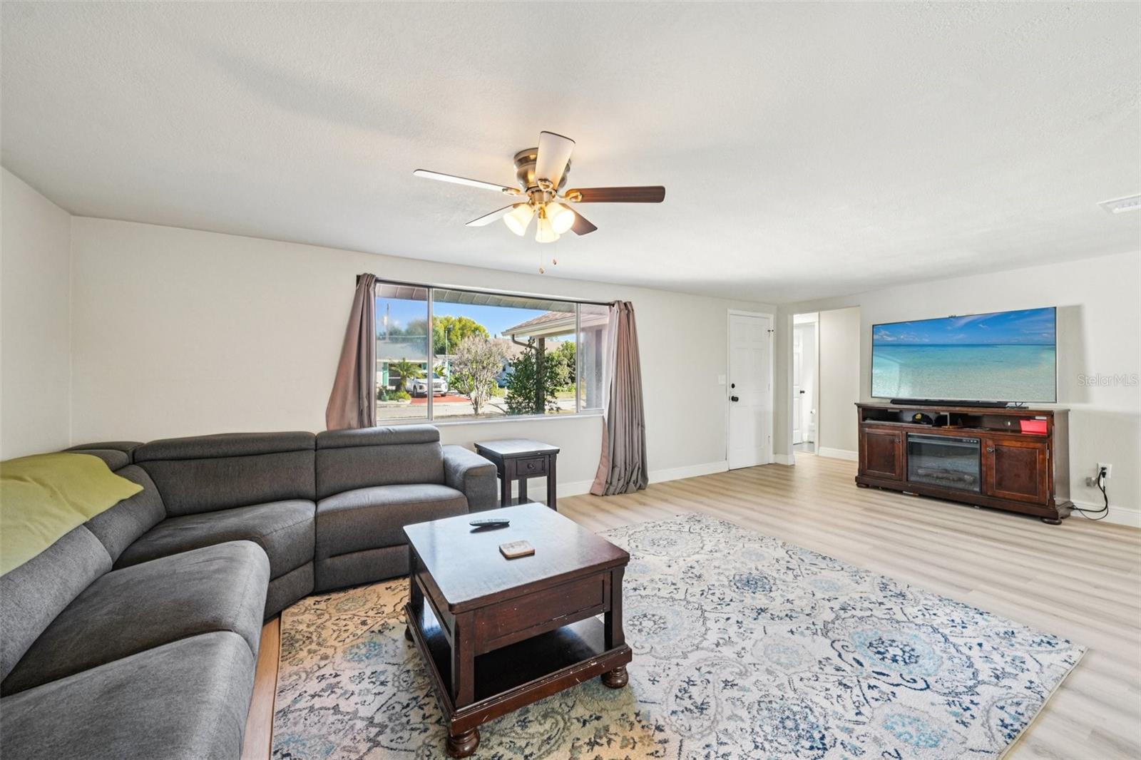 Image 9 of 71 For 3431 Springfield Drive