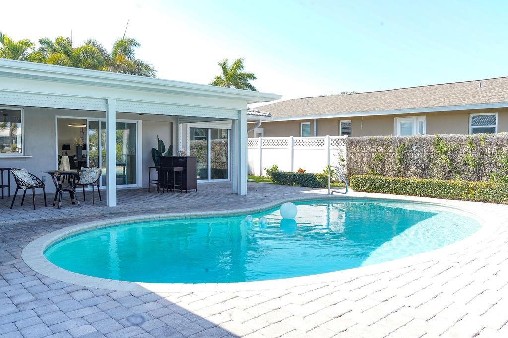 Image 24 of 30 For 3807 48th Avenue S