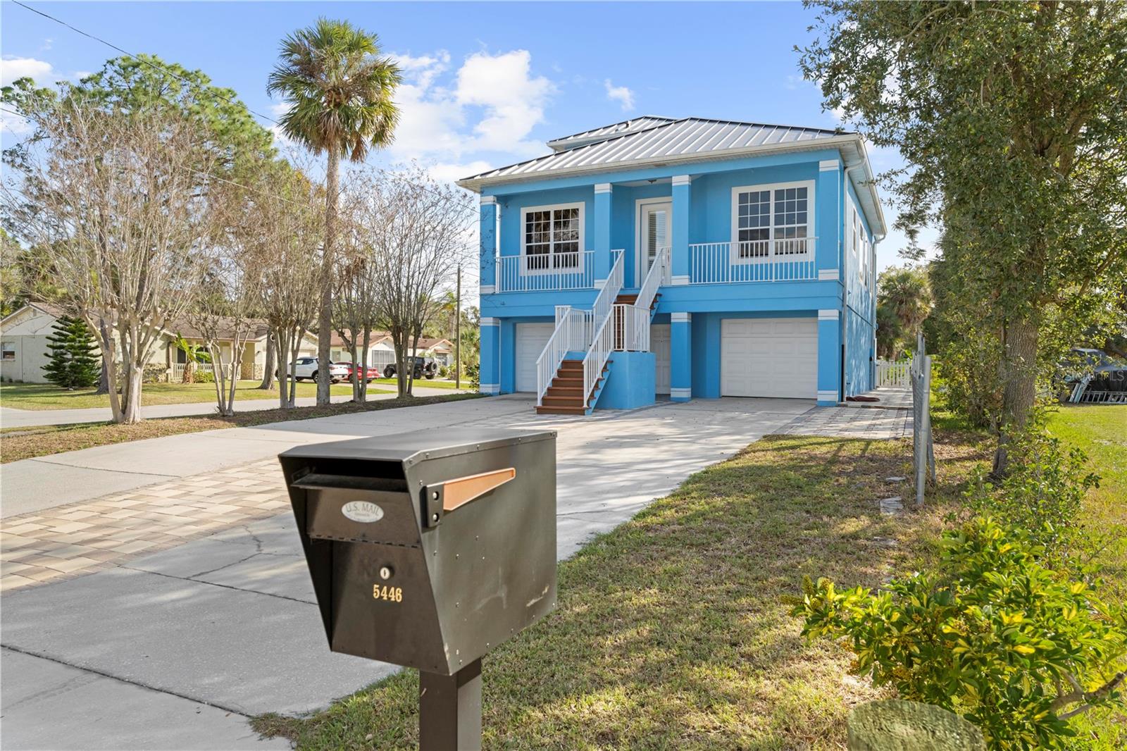 Image 10 of 68 For 5446 Bluepoint Drive