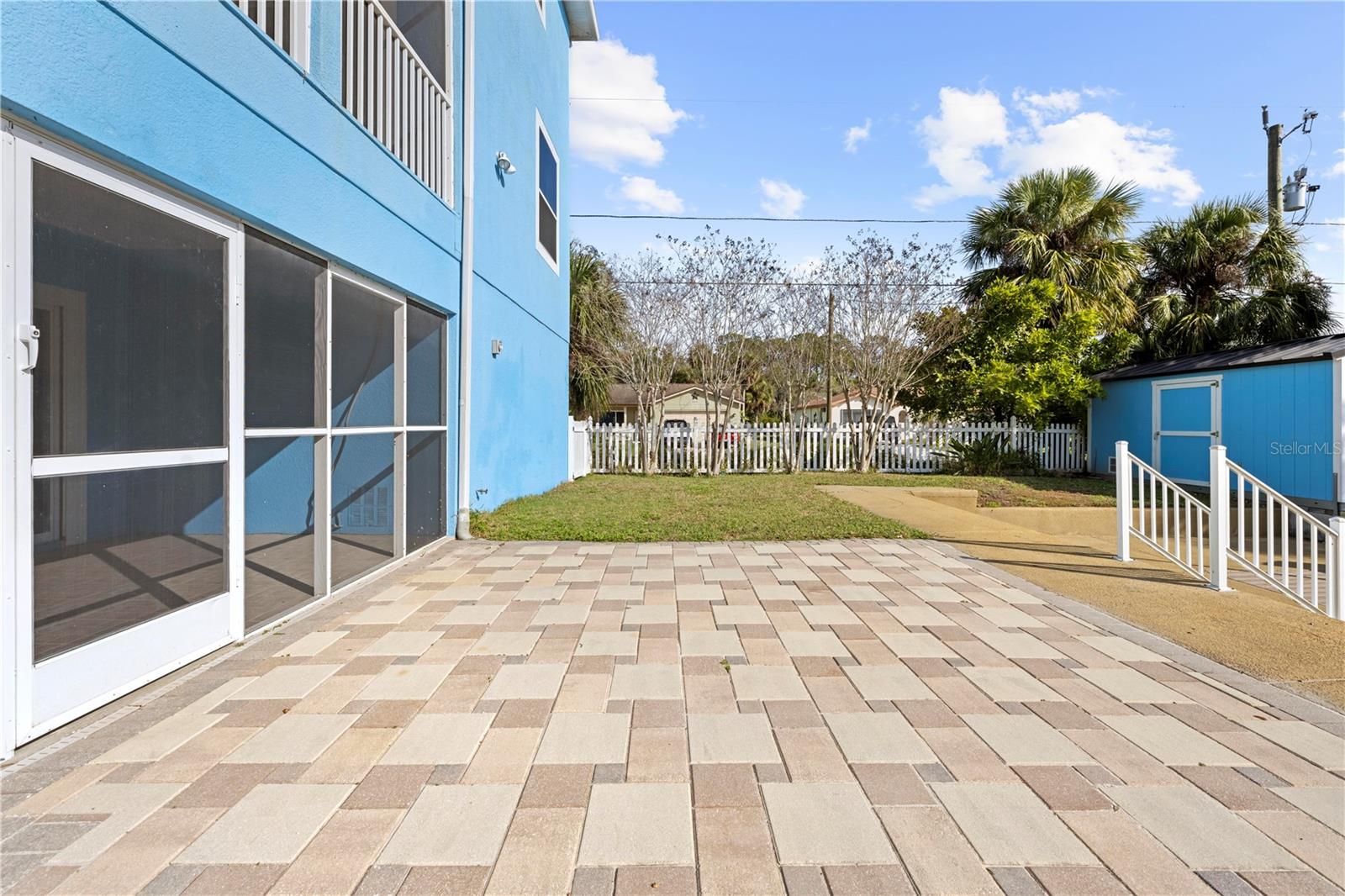 Image 17 of 68 For 5446 Bluepoint Drive