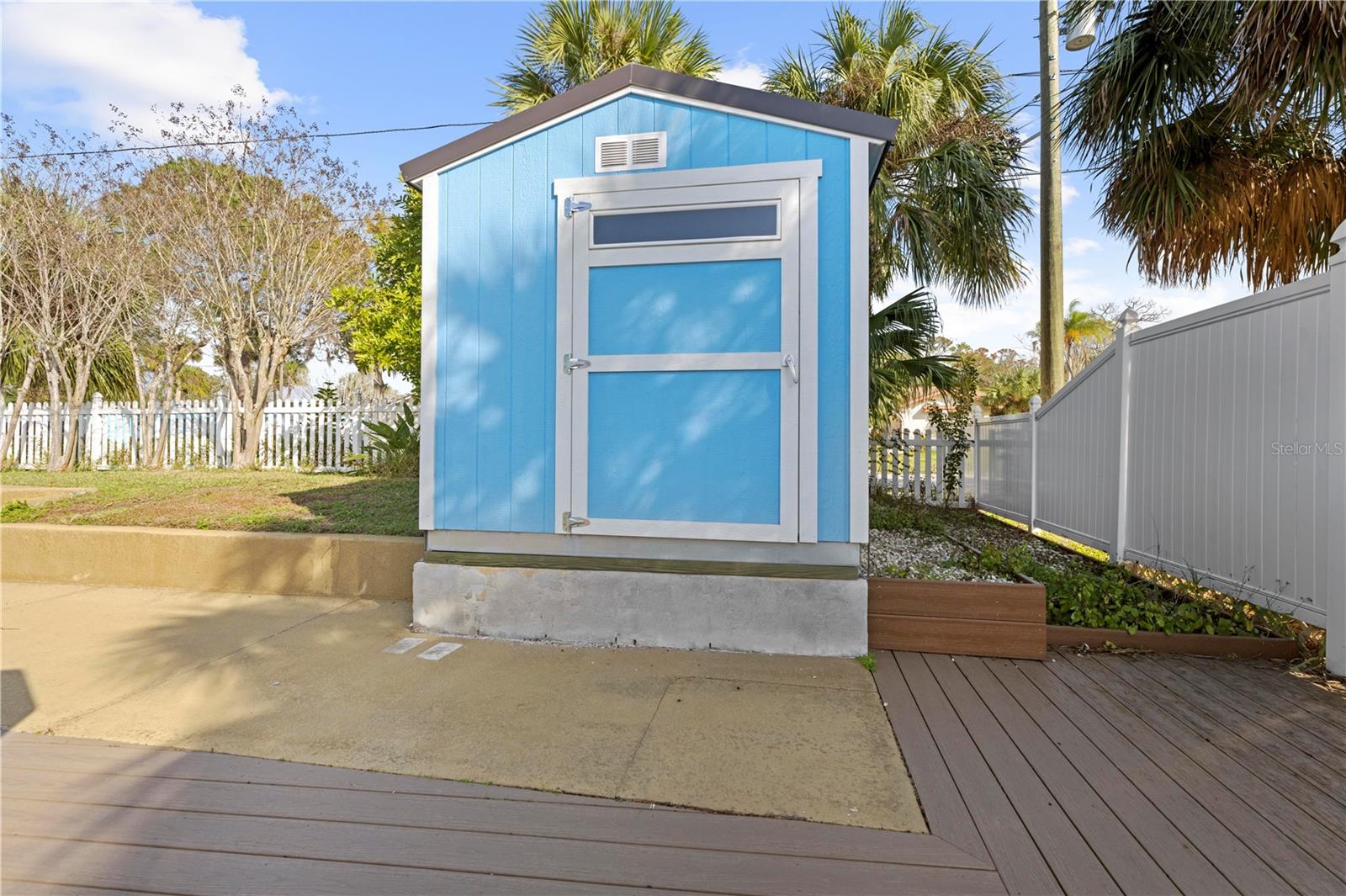 Image 22 of 68 For 5446 Bluepoint Drive