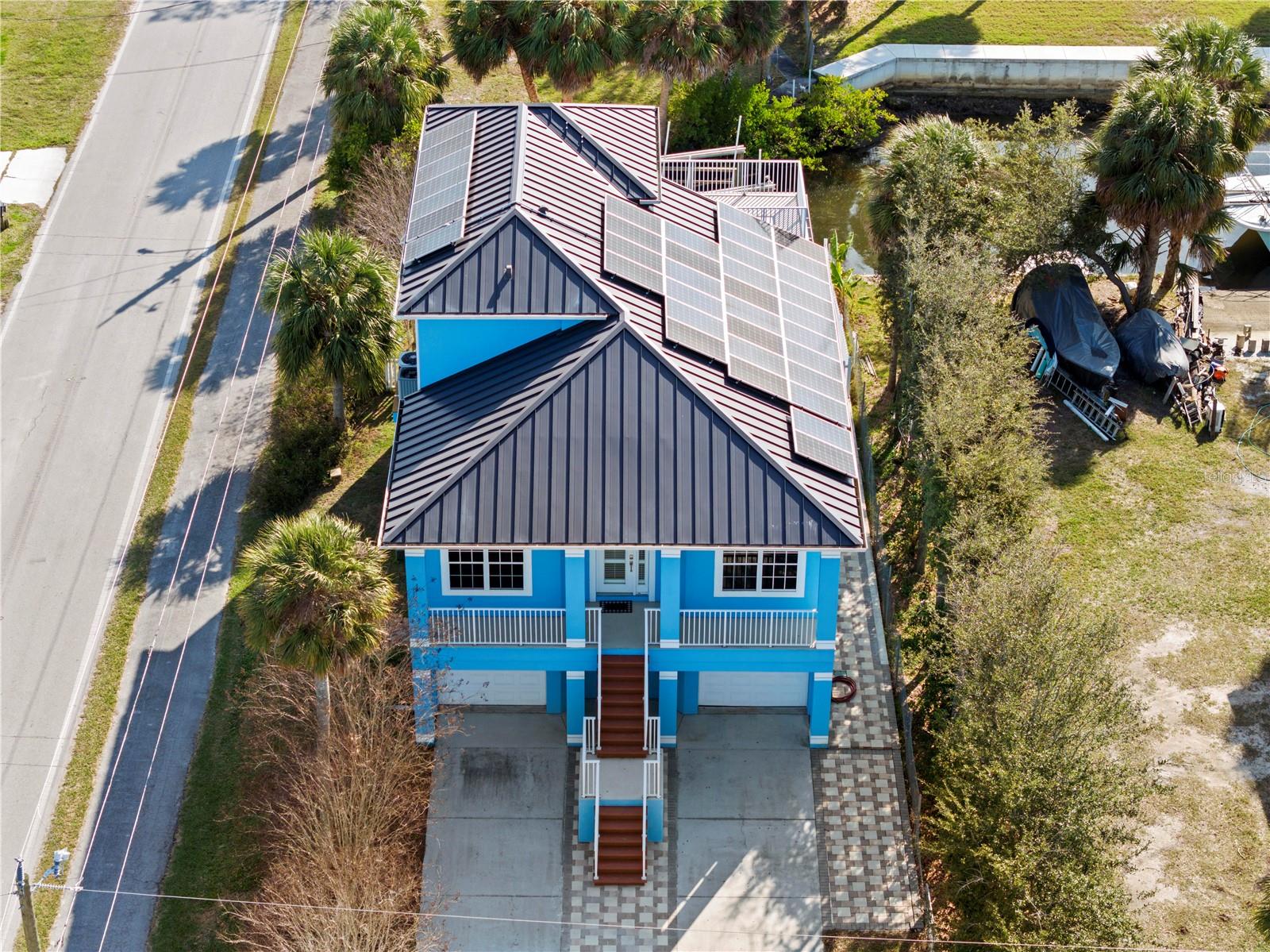 Image 3 of 68 For 5446 Bluepoint Drive