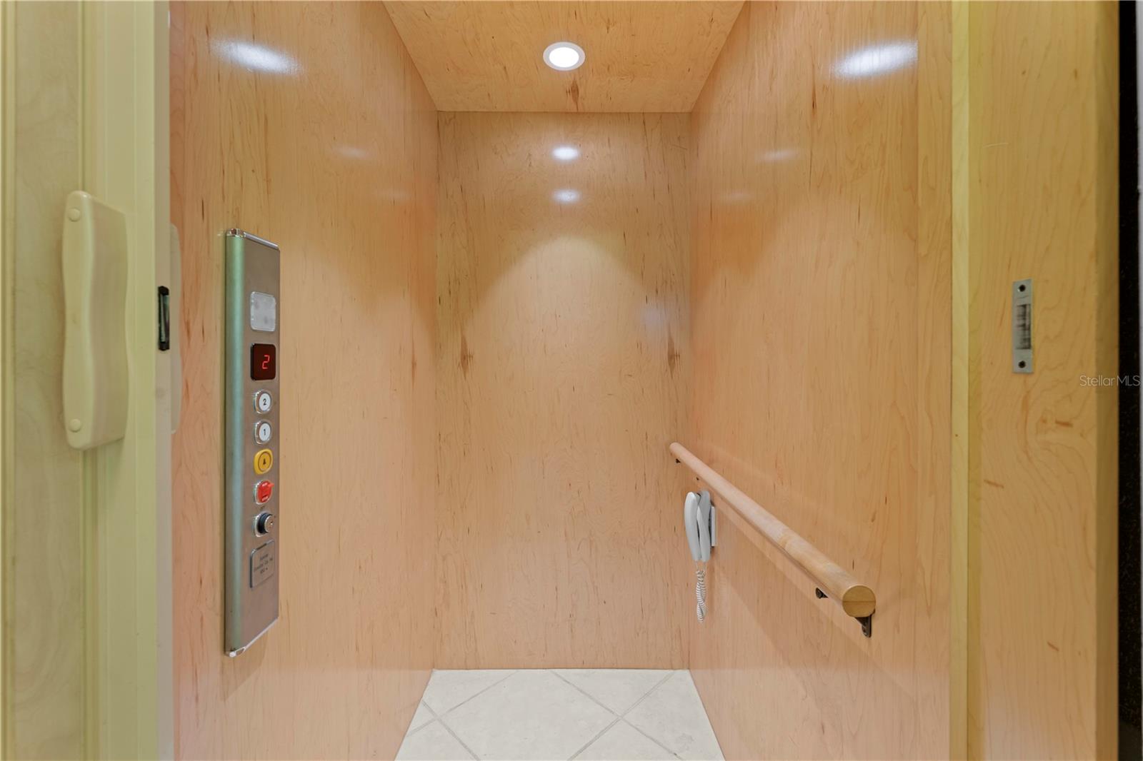 Image 31 of 68 For 5446 Bluepoint Drive