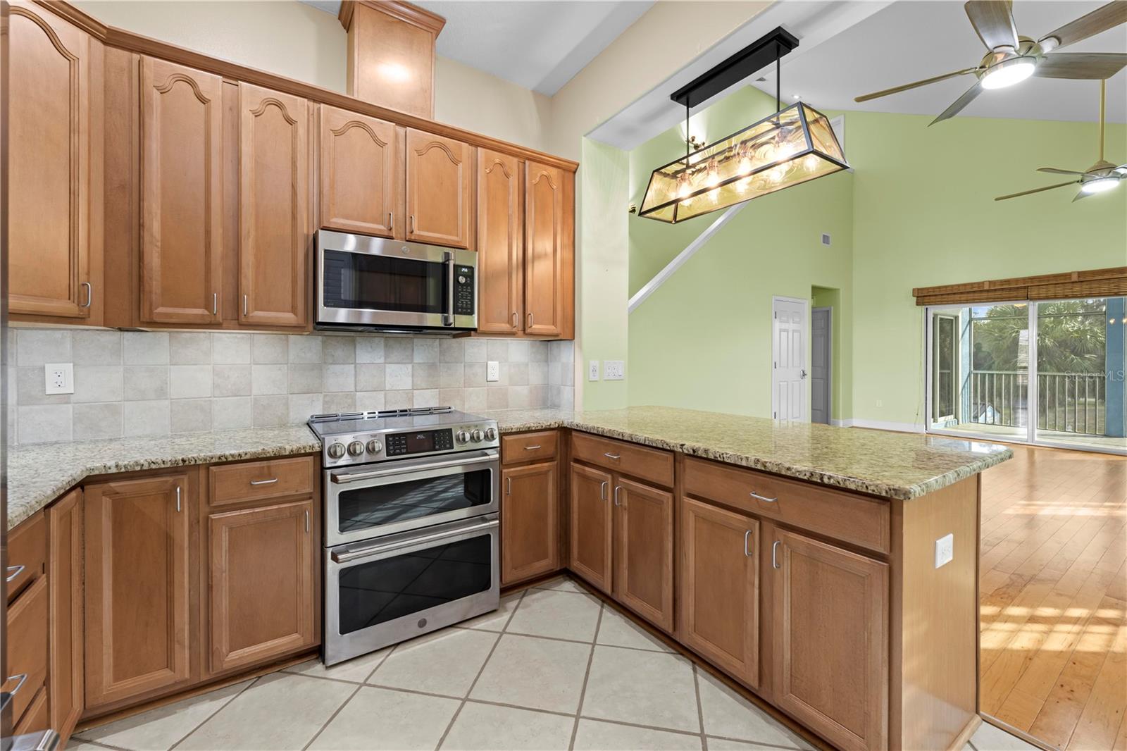 Image 43 of 68 For 5446 Bluepoint Drive