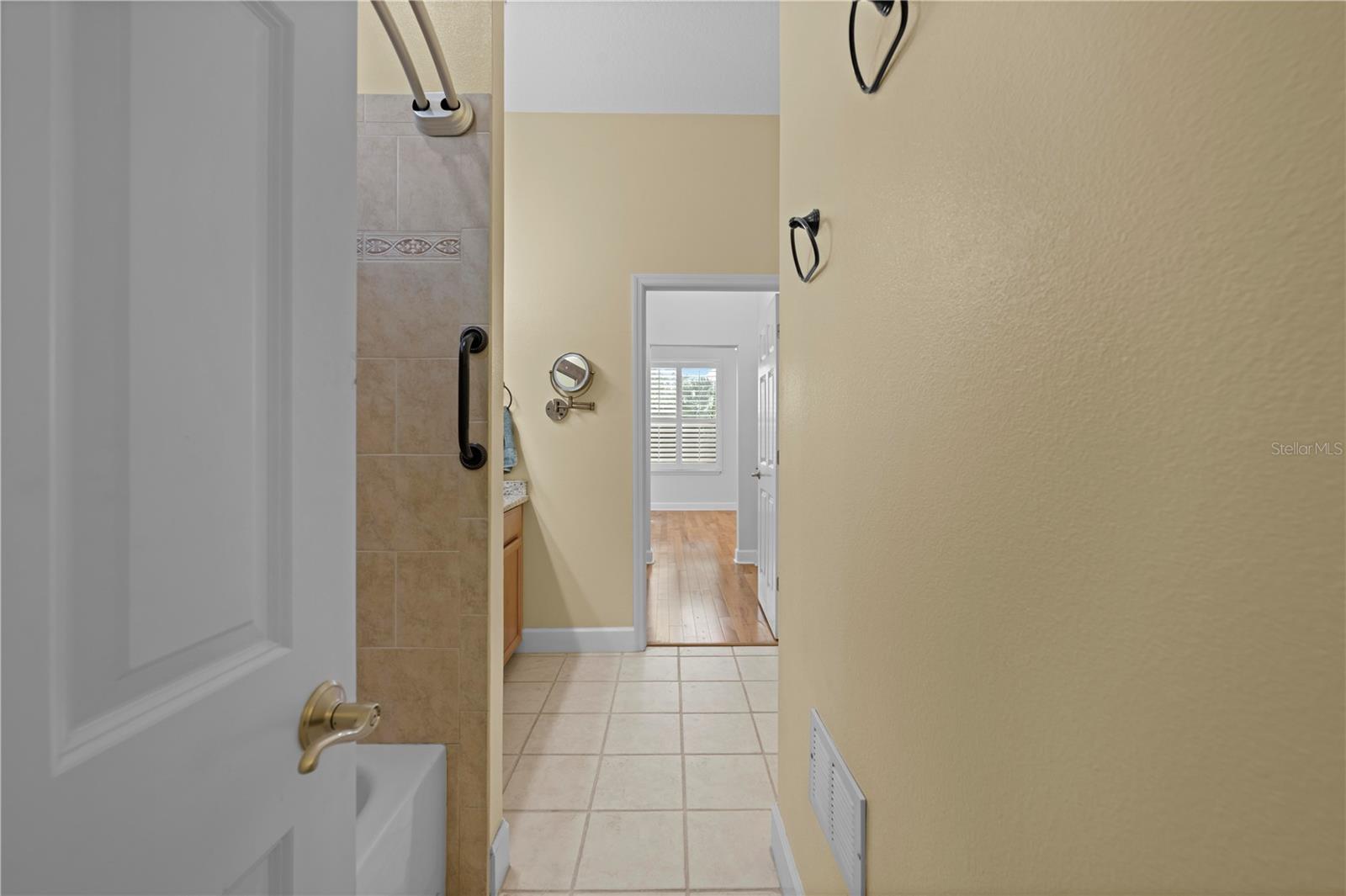 Image 47 of 68 For 5446 Bluepoint Drive