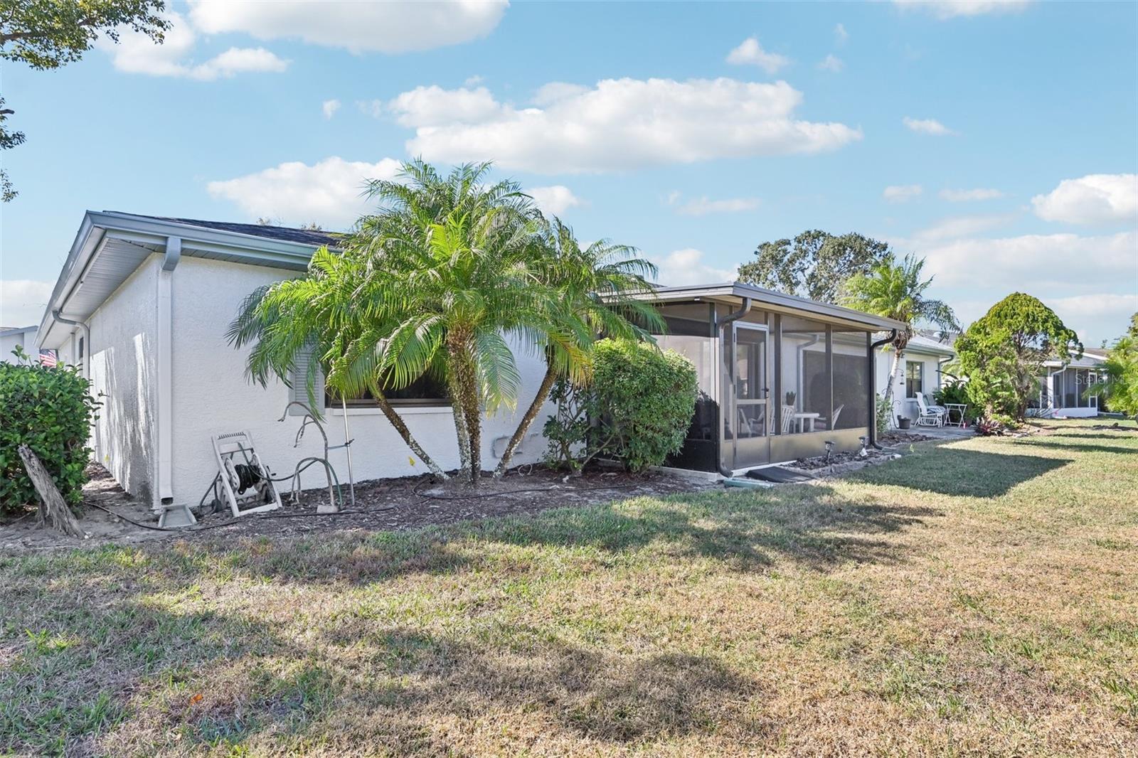 Listing photo id 27 for 1601 Layton Court