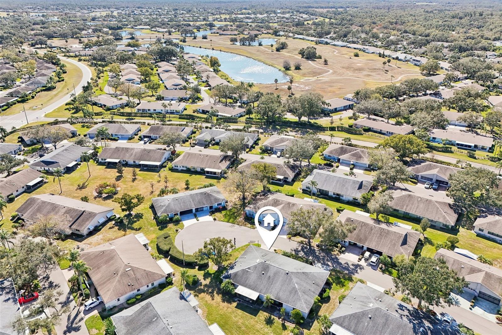 Listing photo id 30 for 1601 Layton Court