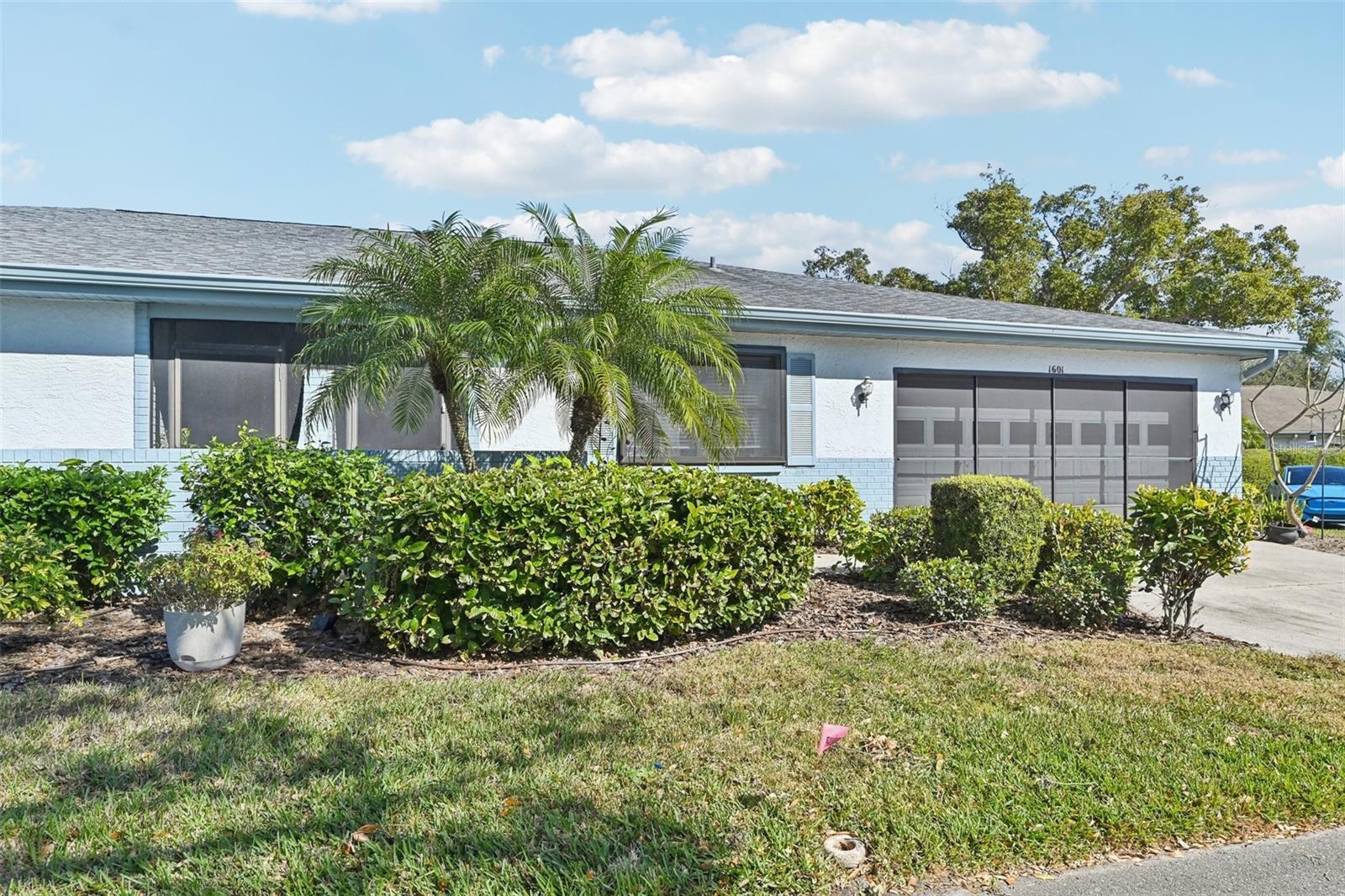 Listing photo id 54 for 1601 Layton Court