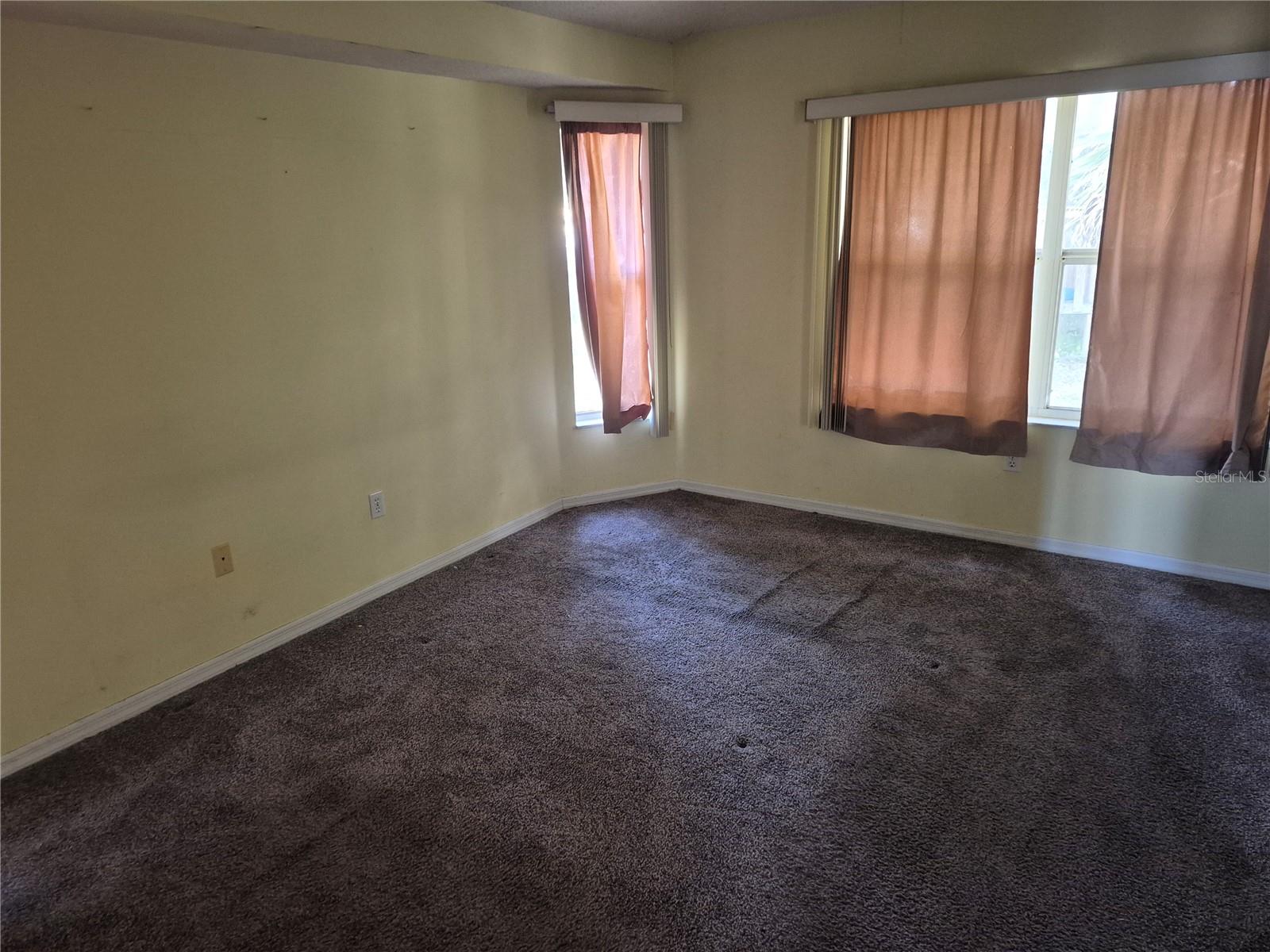 Image 6 of 9 For 23300 Dover Drive