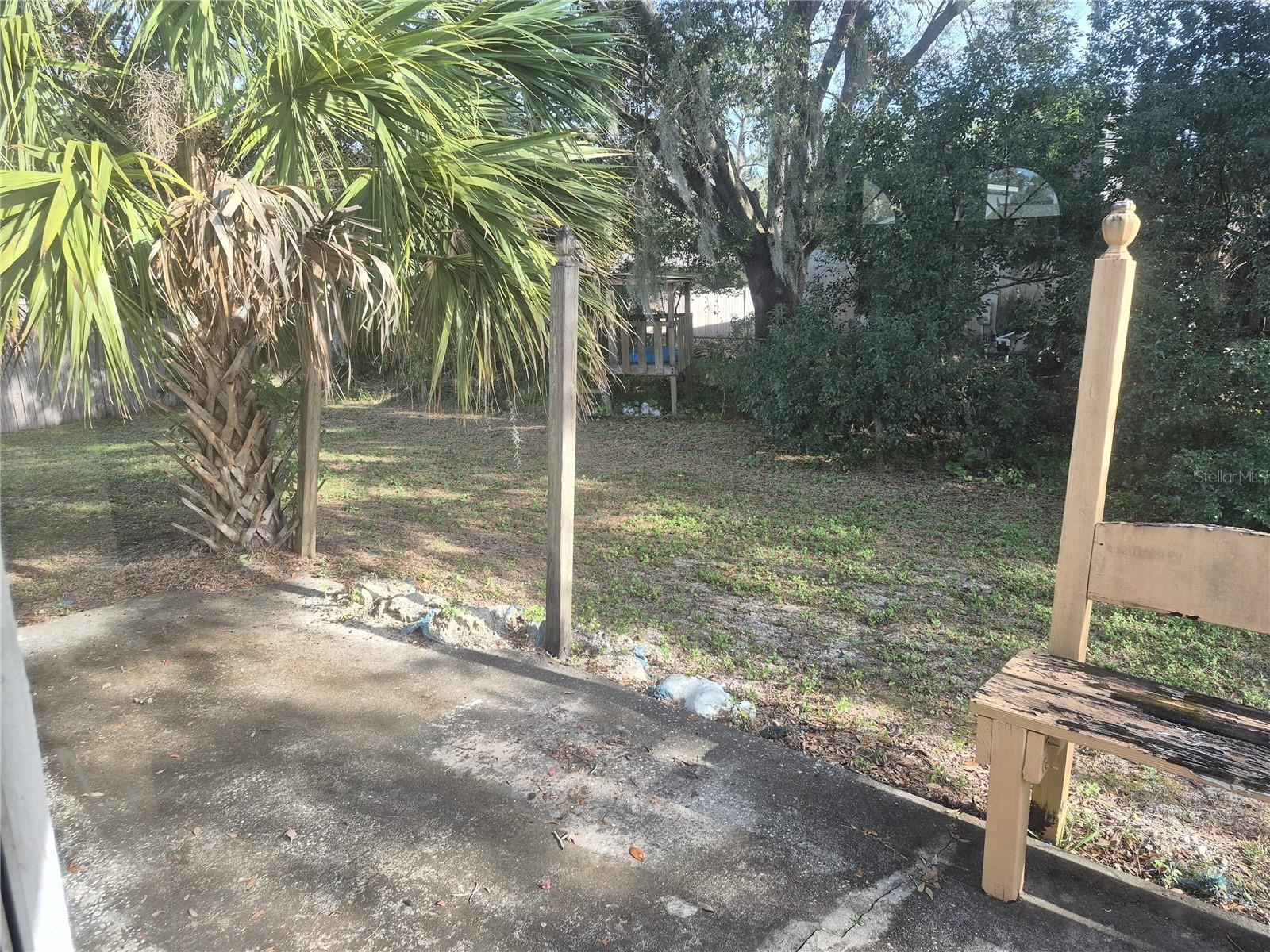 Image 7 of 9 For 23300 Dover Drive