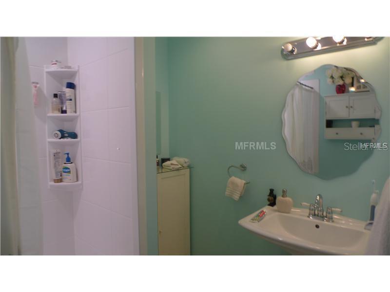 Image 5 of 12 For 3109 Horatio Street A27