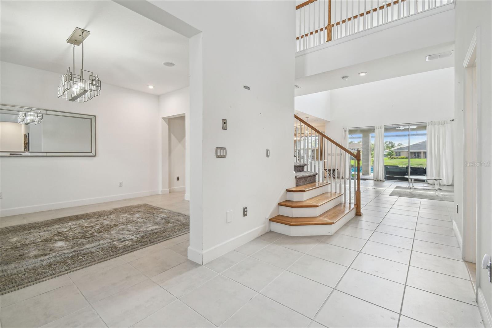 Image 15 of 100 For 7024 Bradbury Circle