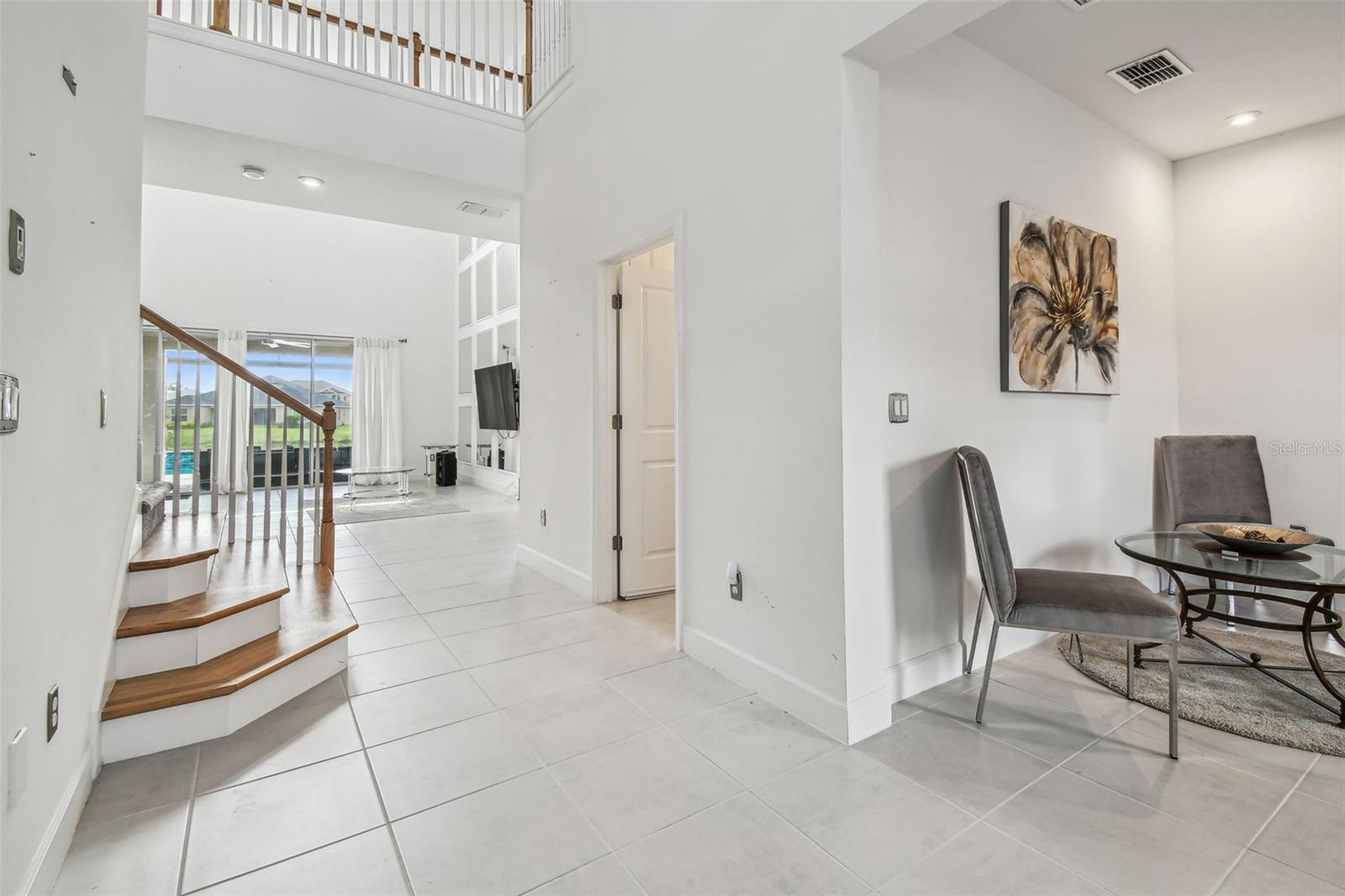 Image 16 of 100 For 7024 Bradbury Circle