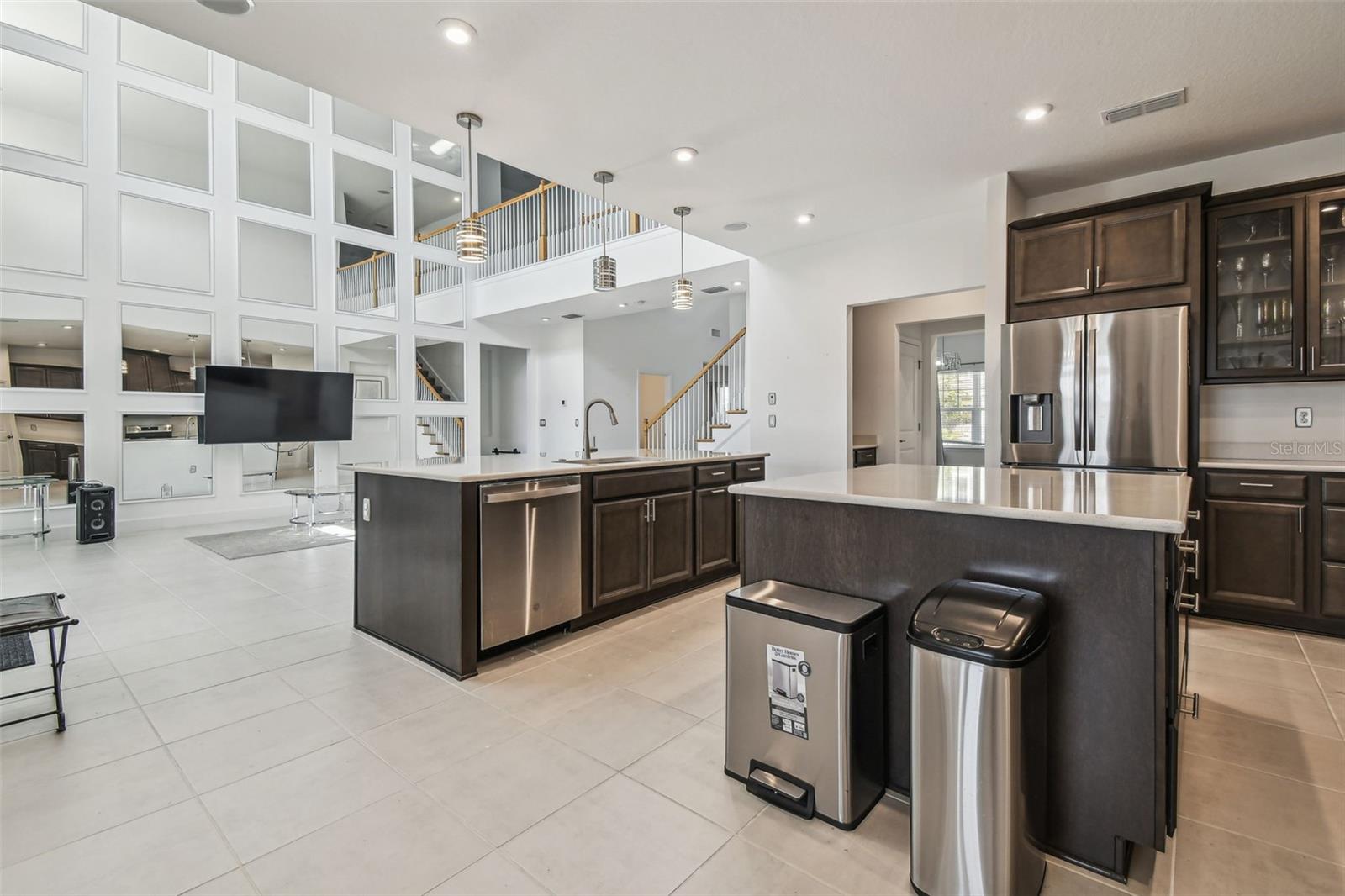 Image 26 of 100 For 7024 Bradbury Circle